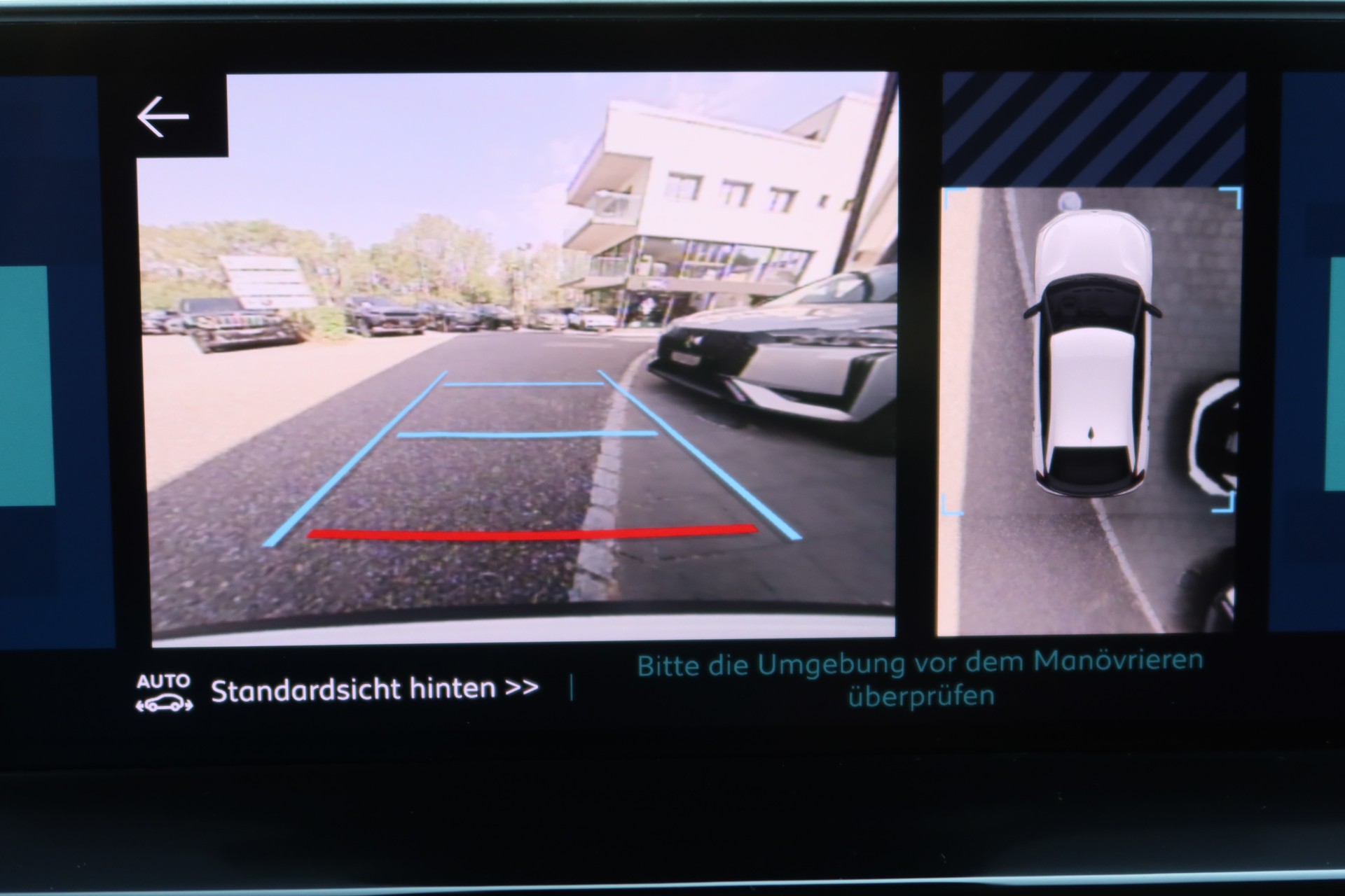 CITROEN C4 Electric Swiss Ed.-image-11