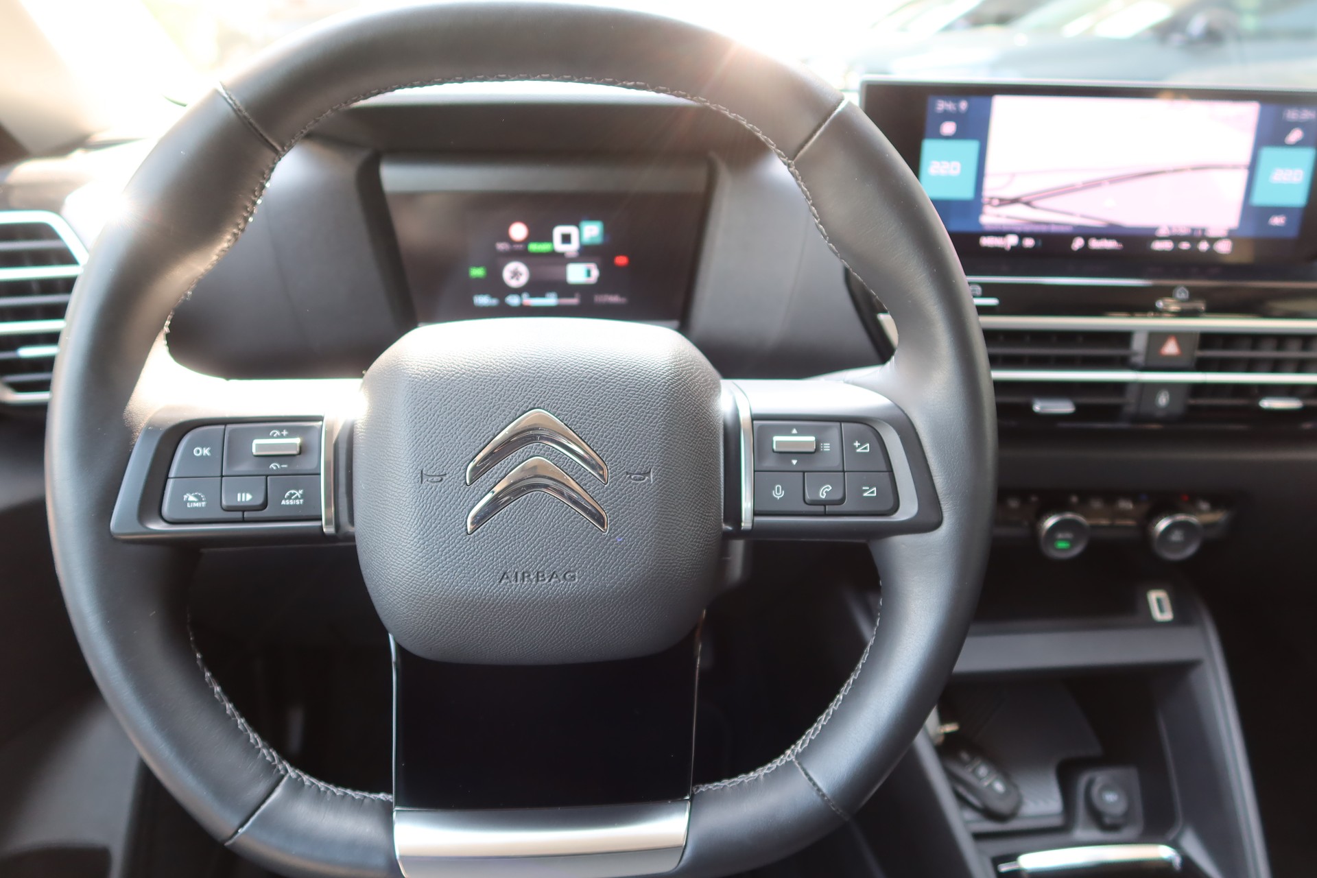 CITROEN C4 Electric Swiss Ed.-image-9