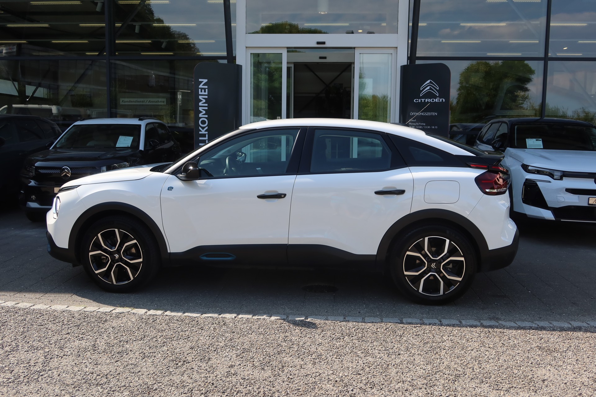 CITROEN C4 Electric Swiss Ed.-image-0