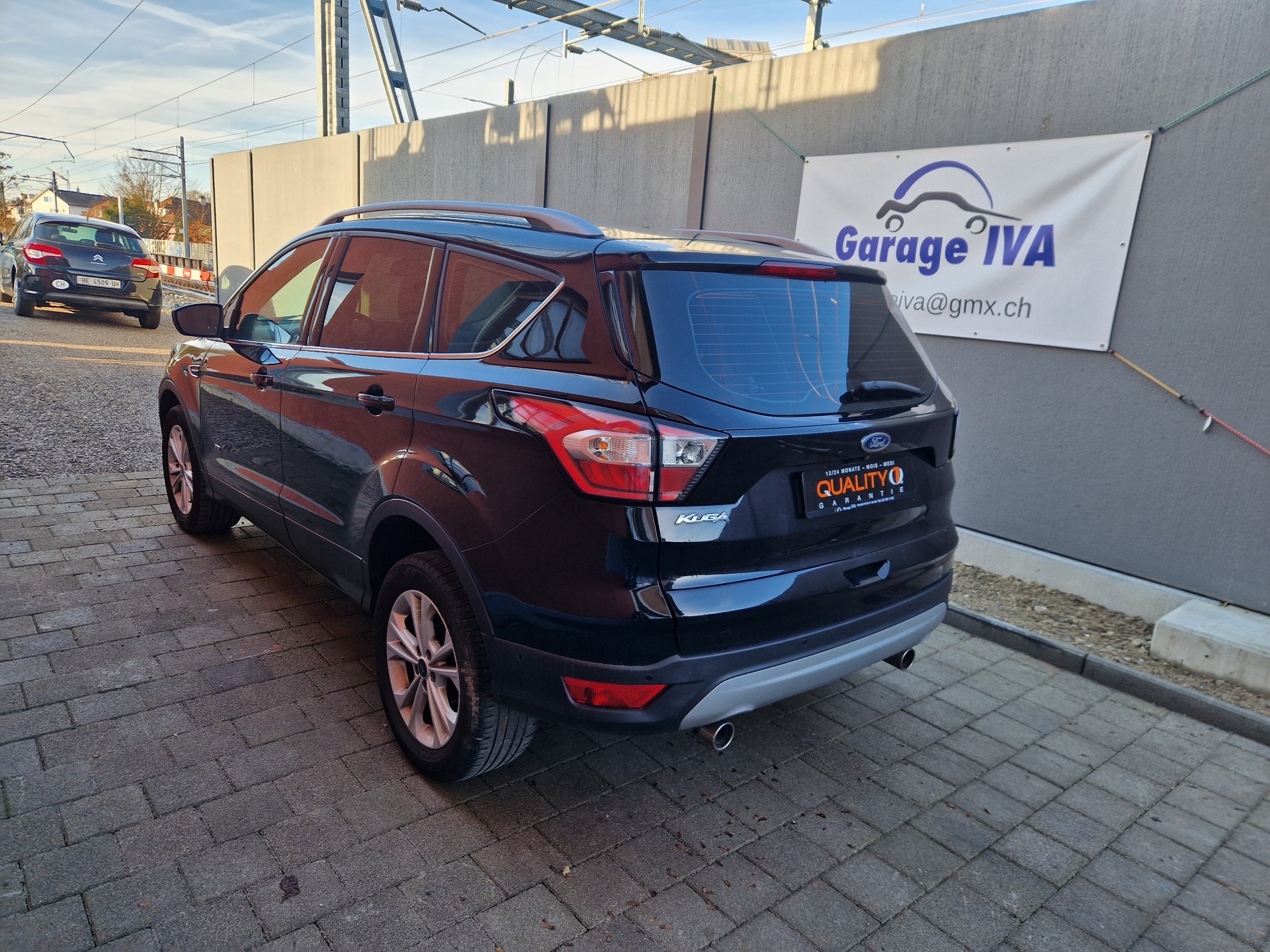 FORD Kuga 2.0 TDCi Titanium 4WD PowerShift-image-3