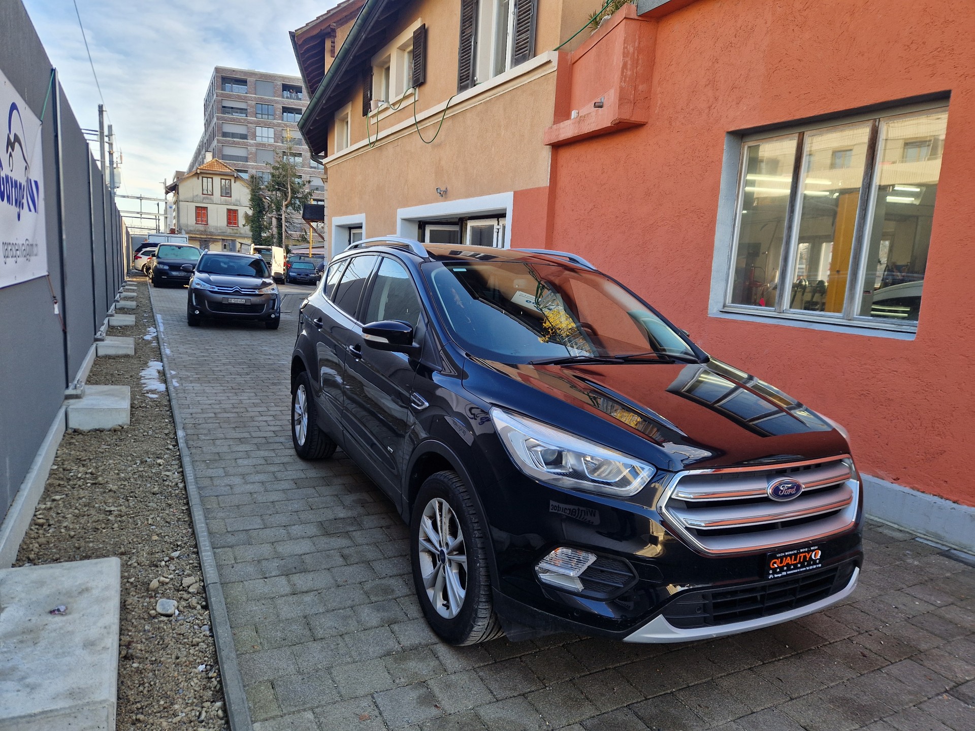 FORD Kuga 2.0 TDCi Titanium 4WD PowerShift-image-2
