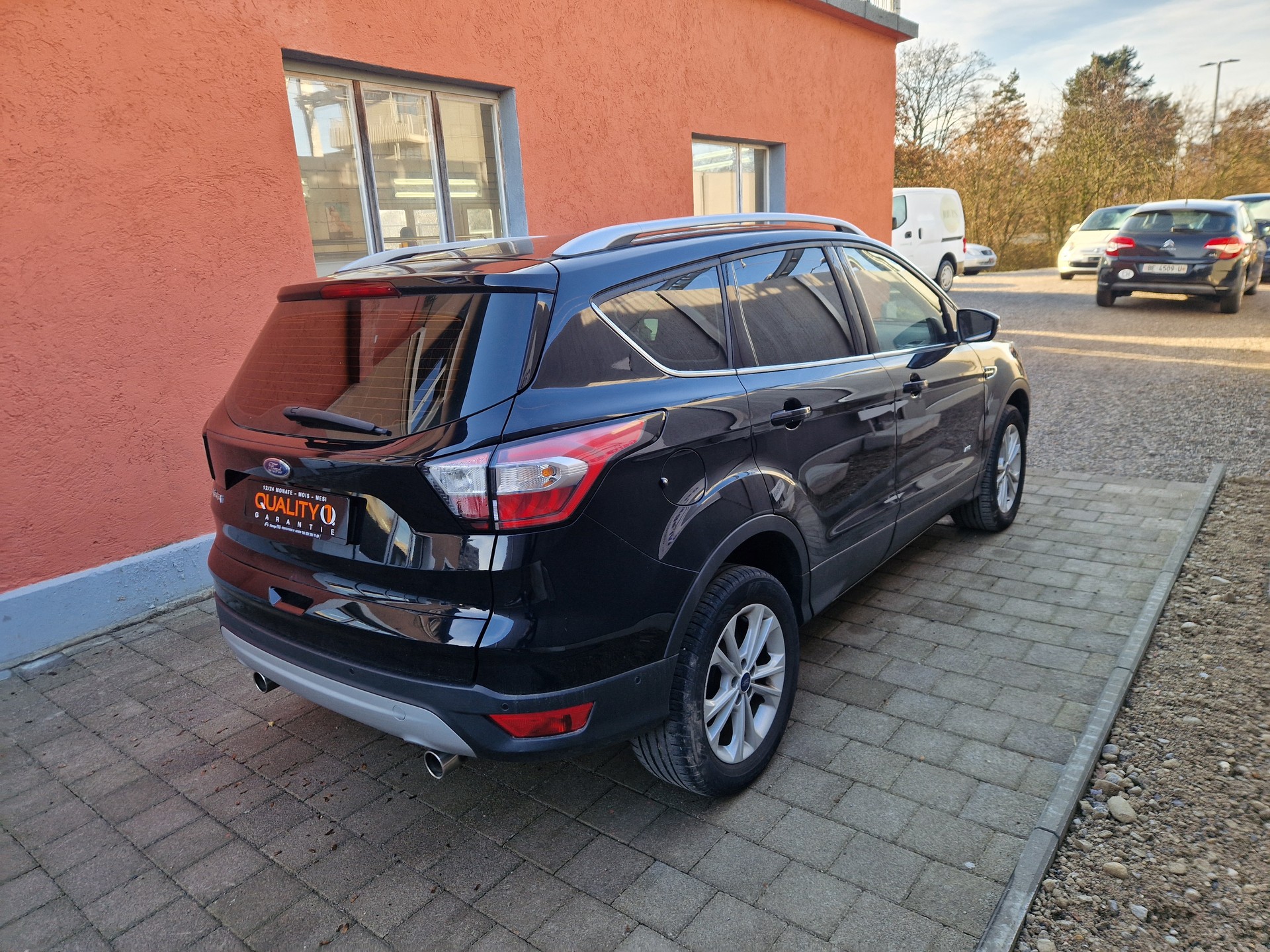 FORD Kuga 2.0 TDCi Titanium 4WD PowerShift-image-4