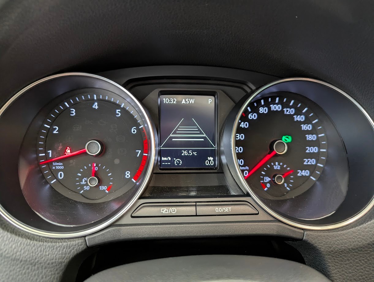 VW Polo 1.4 TSI BlueGT DSG*CH-AUTO 1.HAND MFK 26 XENON-LED PANO ALCANTARA NAVI CAM KLIMA ACC-TEMPOMAT*-image-7