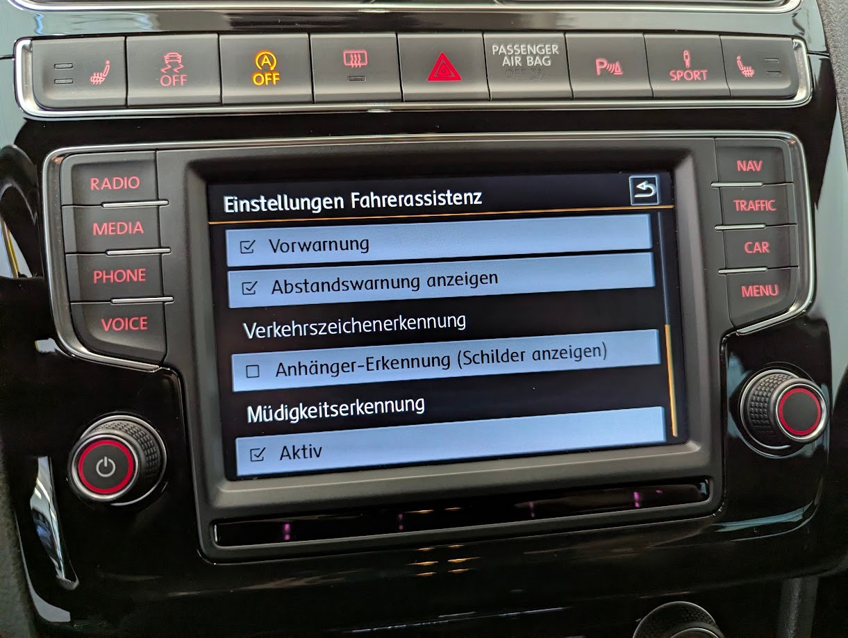 VW Polo 1.4 TSI BlueGT DSG*CH-AUTO 1.HAND MFK 26 XENON-LED PANO ALCANTARA NAVI CAM KLIMA ACC-TEMPOMAT*-image-18
