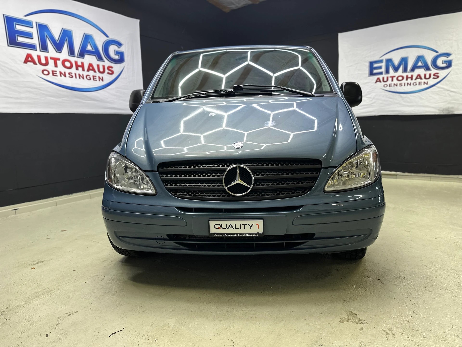 MERCEDES-BENZ Vito 115 CDI-image-2