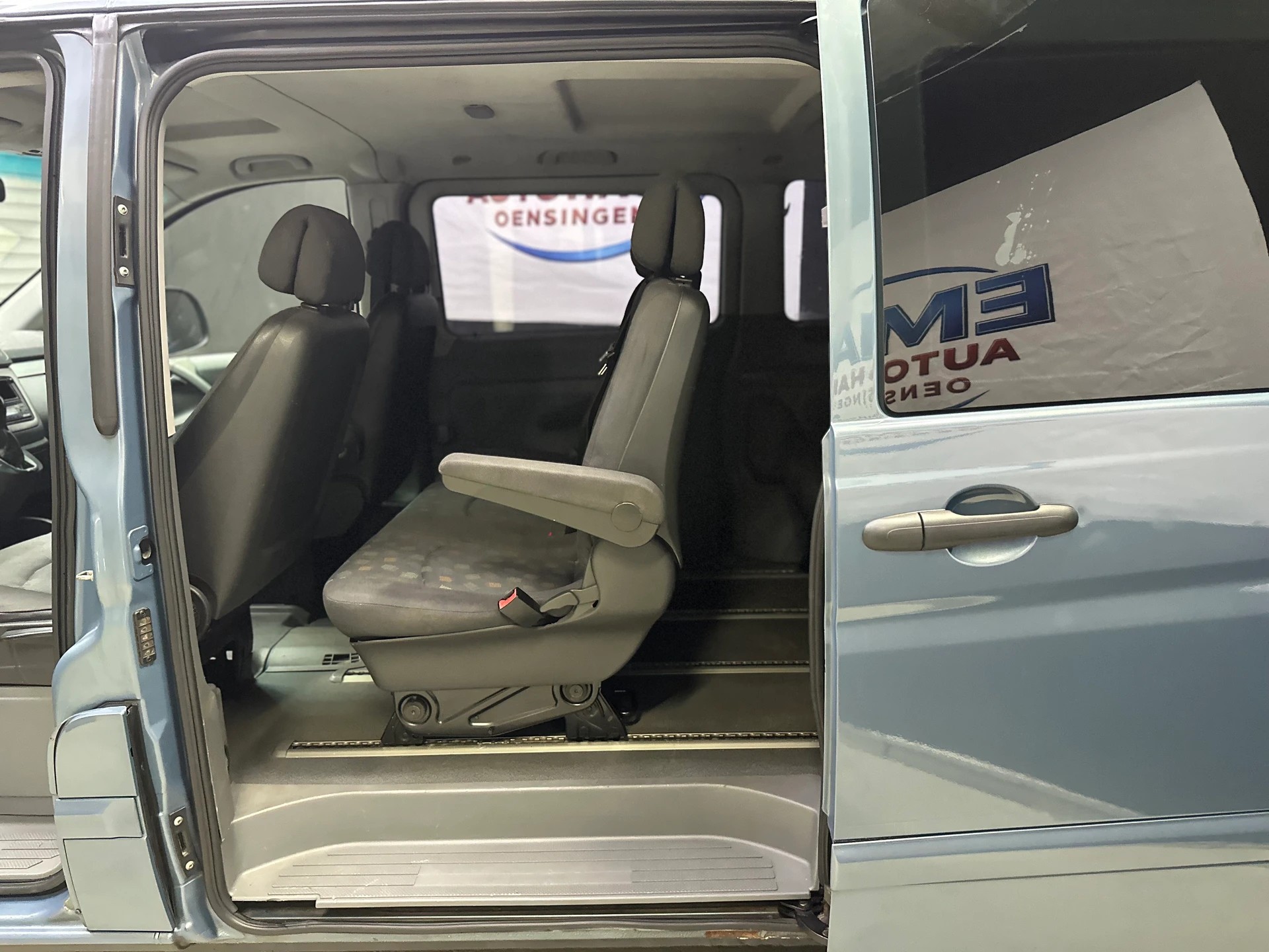 MERCEDES-BENZ Vito 115 CDI-image-12