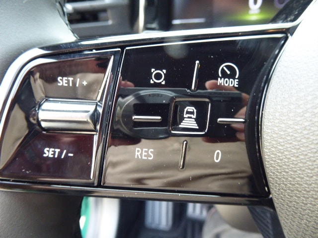 RENAULT Clio 1.2 TCe Evolution EDC-image-8