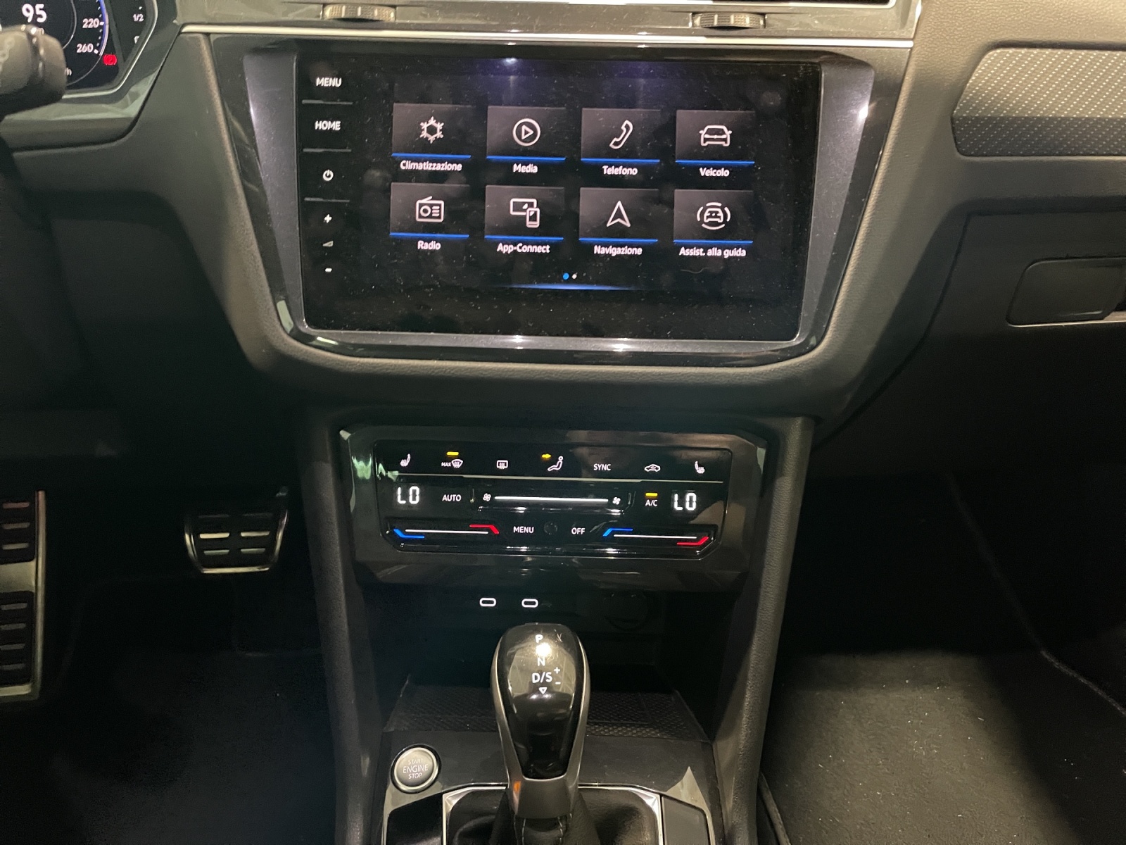 VW Tiguan 2.0TSI R-Line 4Motion DSG-image-8