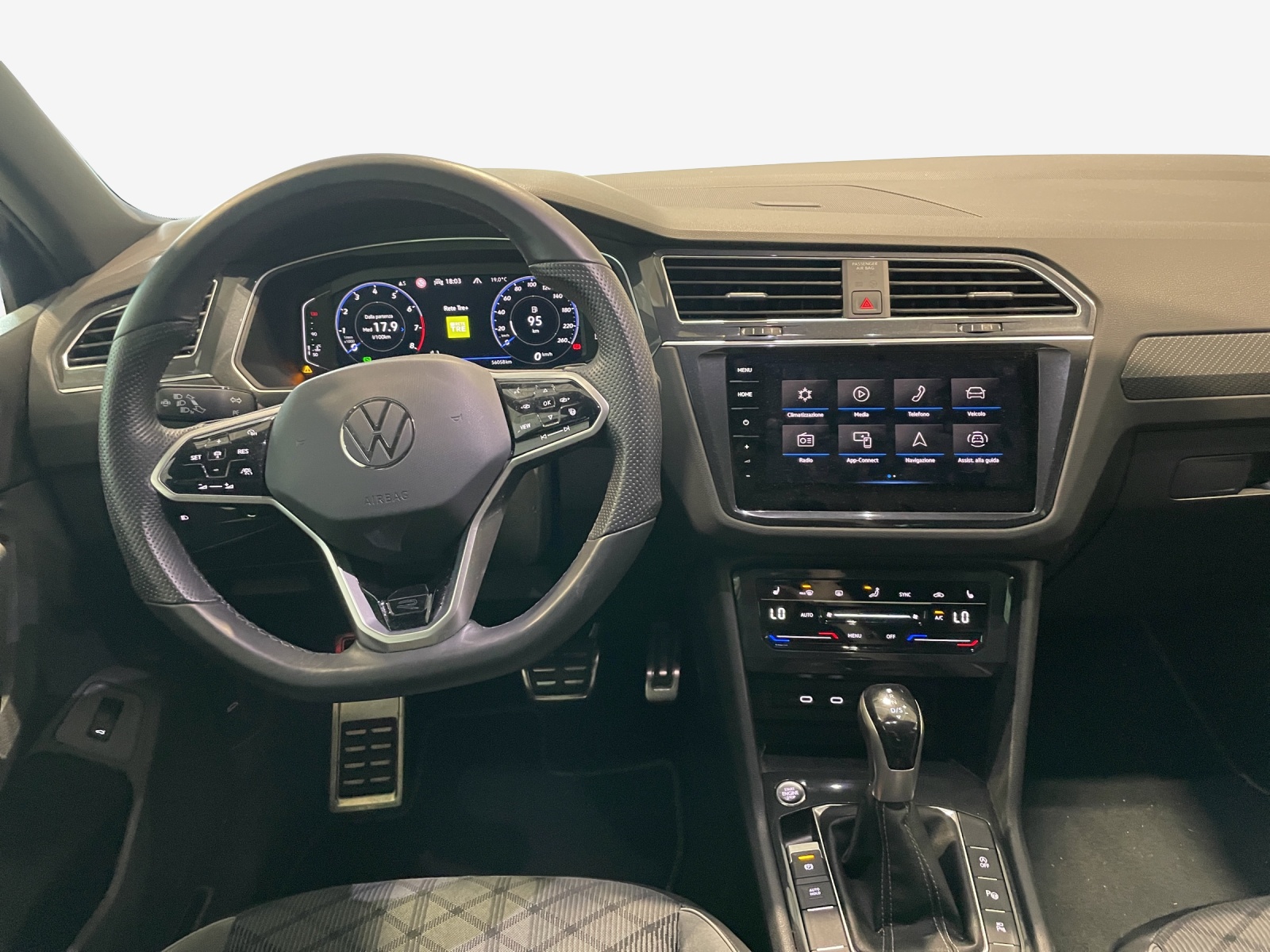 VW Tiguan 2.0TSI R-Line 4Motion DSG-image-6