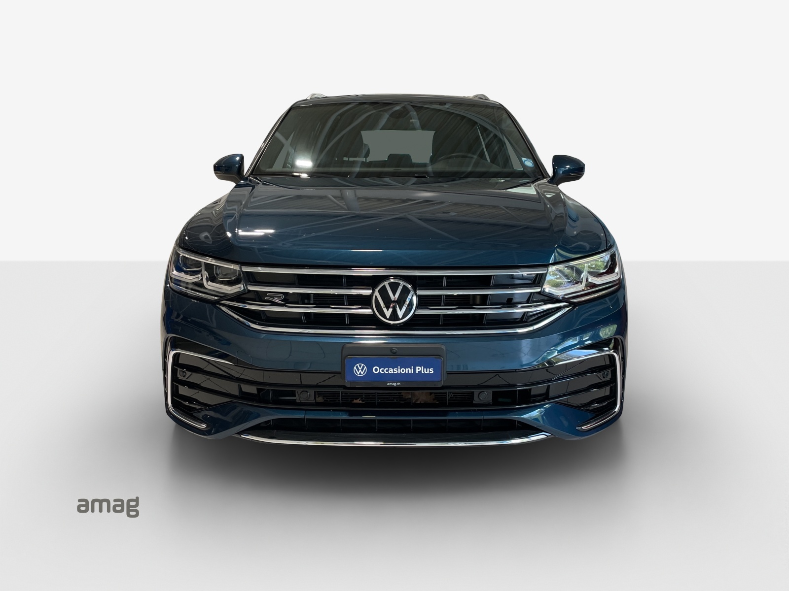 VW Tiguan 2.0TSI R-Line 4Motion DSG-image-4