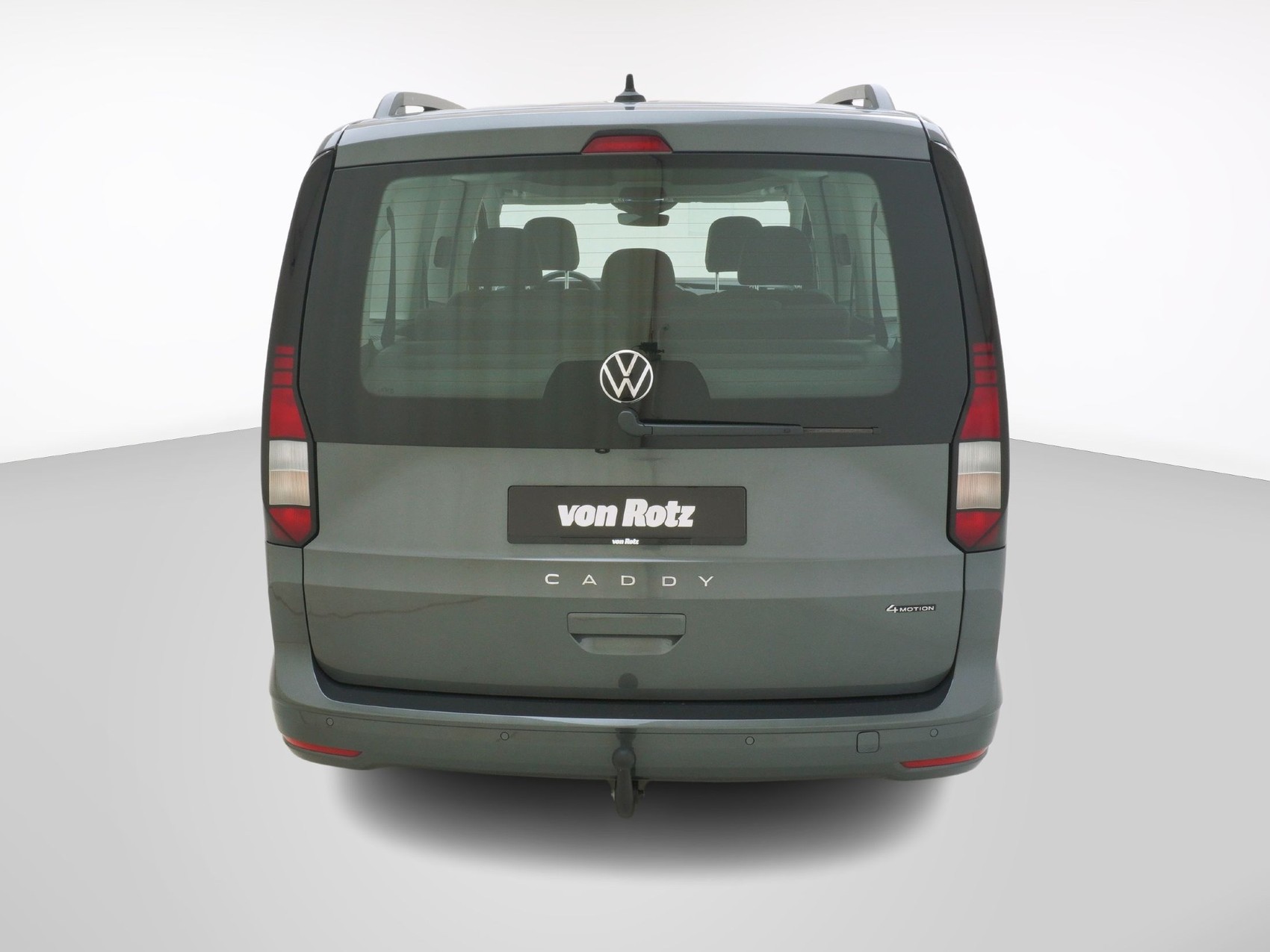 VW Caddy Maxi 2.0 TDI 4Motion-image-2