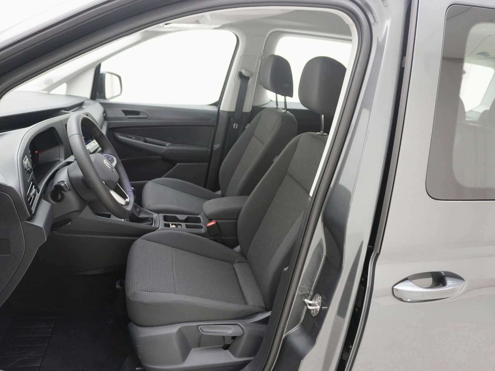 VW Caddy Maxi 2.0 TDI 4Motion-image-11