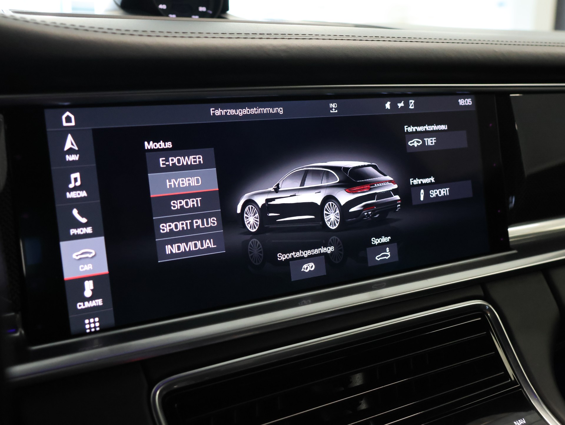 PORSCHE Panamera 4 E-Hybrid Sport Turismo PDK *Porsche Approved bis 03.2027* *Hinterachslenkung* *Bose*-image-23