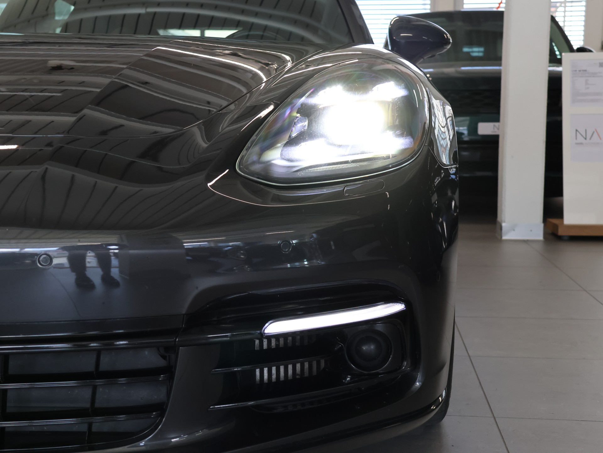 PORSCHE Panamera 4 E-Hybrid Sport Turismo PDK *Porsche Approved bis 03.2027* *Hinterachslenkung* *Bose*-image-8