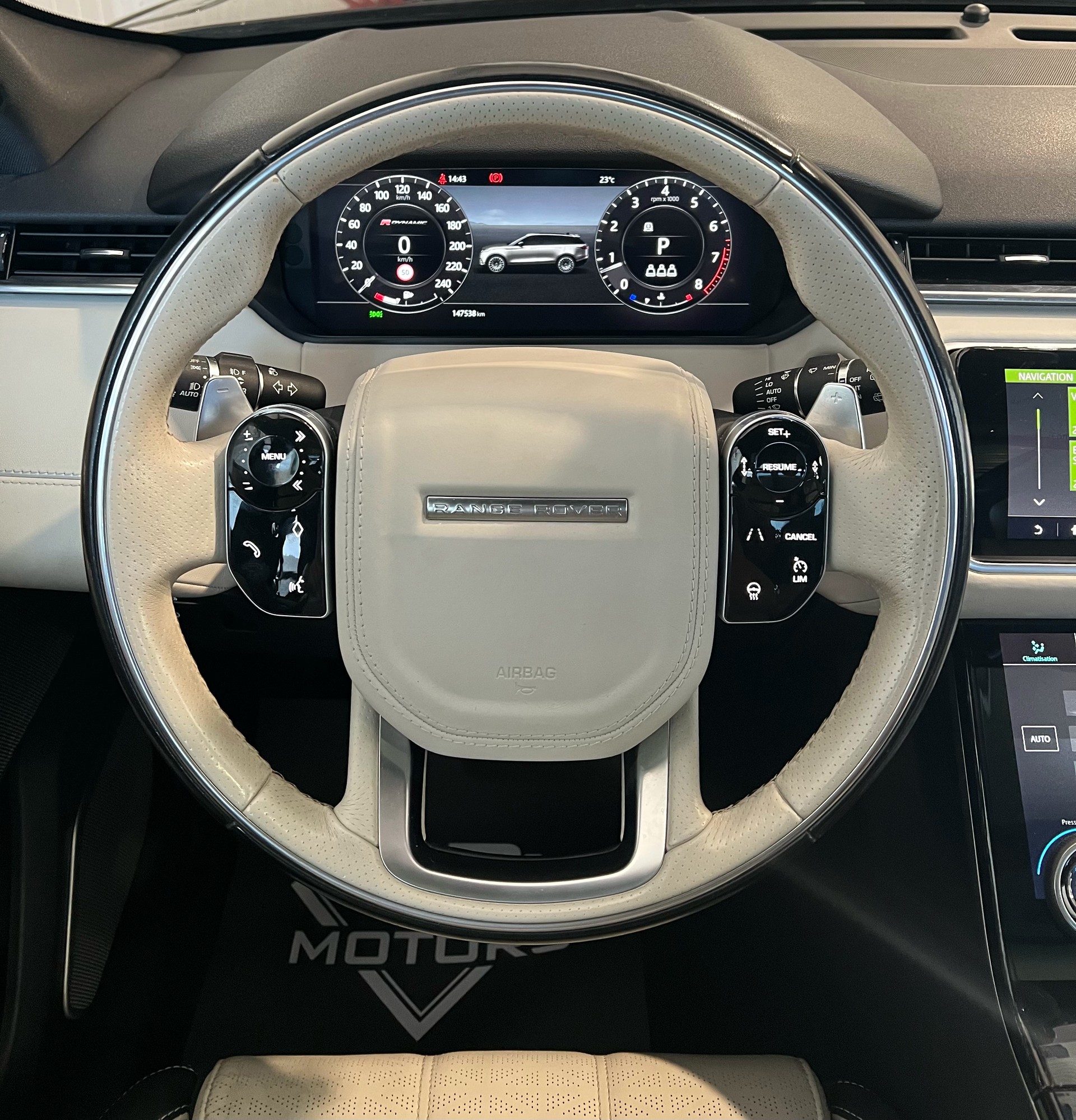 LAND ROVER Range Rover Velar R-Dynamic P 300 HSE Automatic-image-13