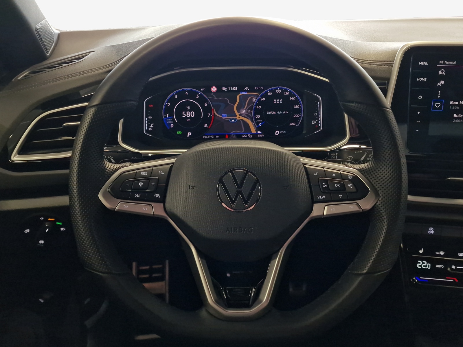 VW T-Roc 2.0 TSI R-Line DSG 4Motion-image-9