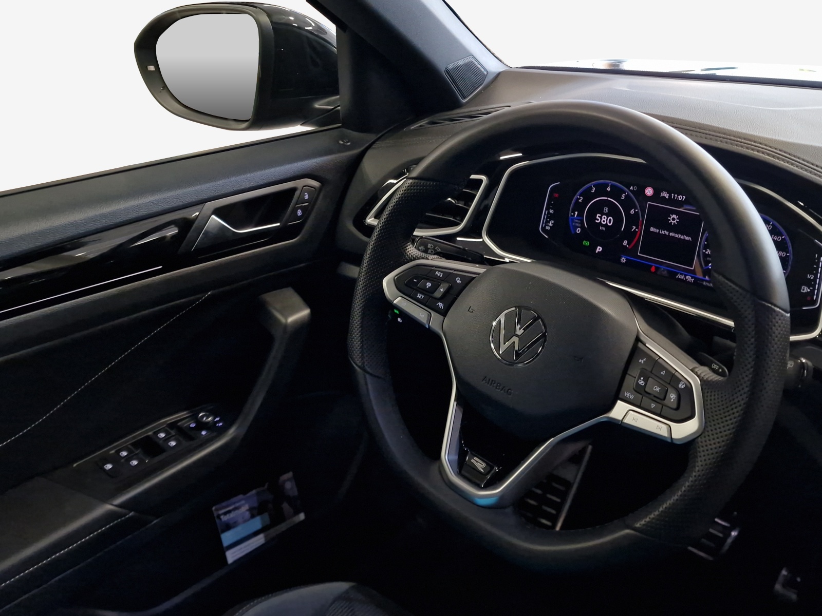 VW T-Roc 2.0 TSI R-Line DSG 4Motion-image-14
