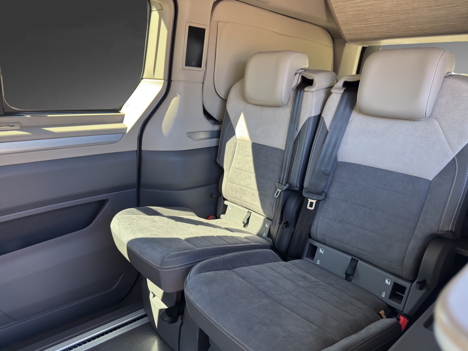 VW California eHybrid Ocean Liberty 4Motion-image-6