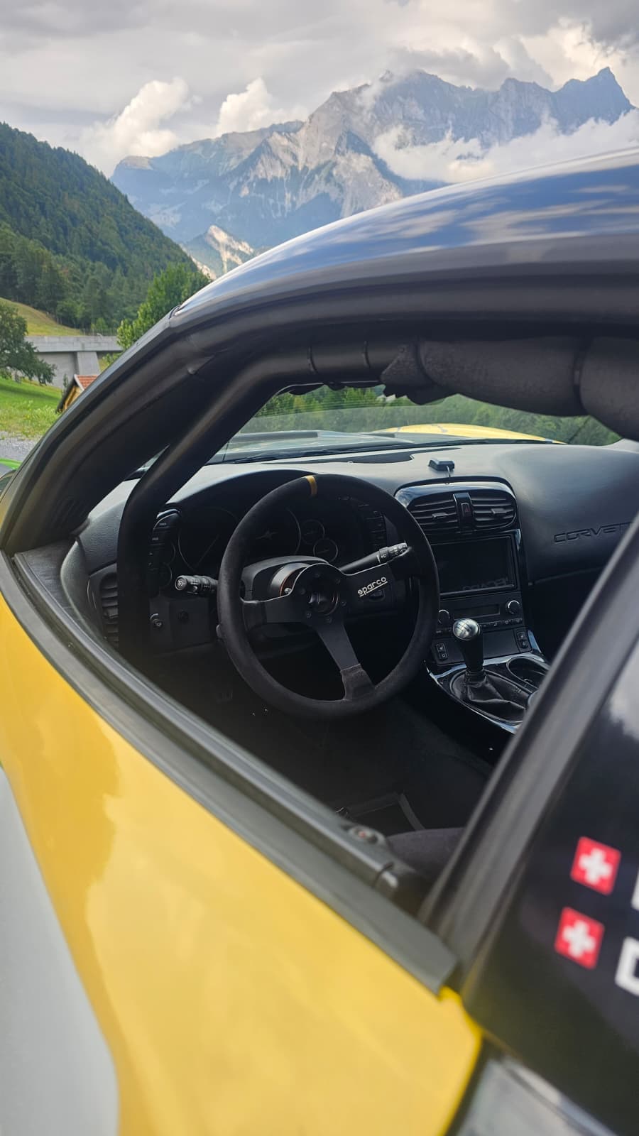 CHEVROLET Z06-image-3