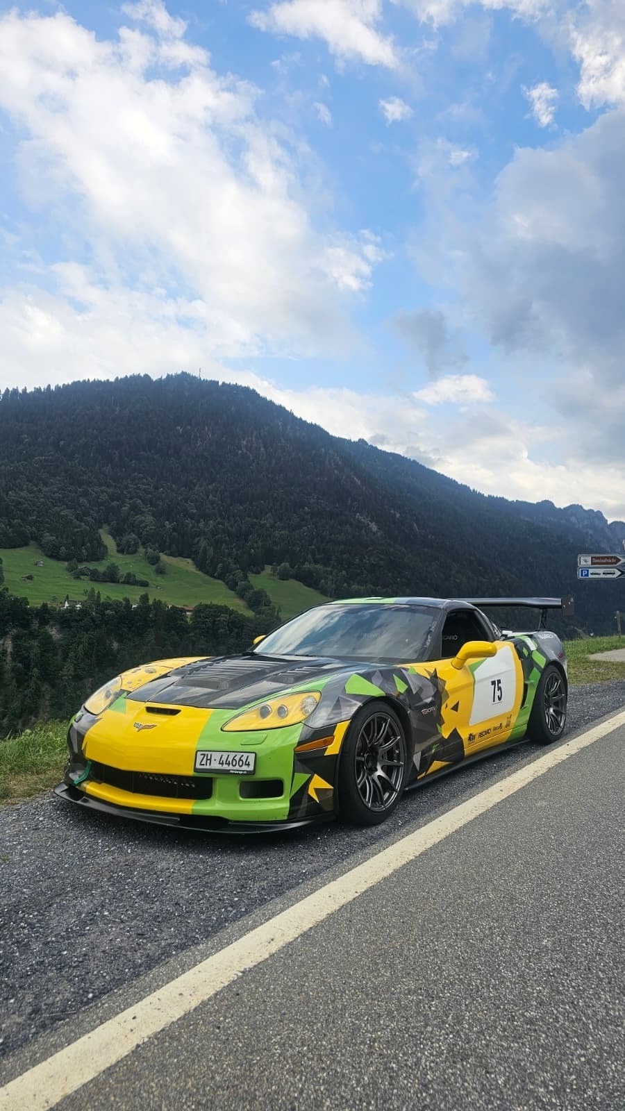 Car photo