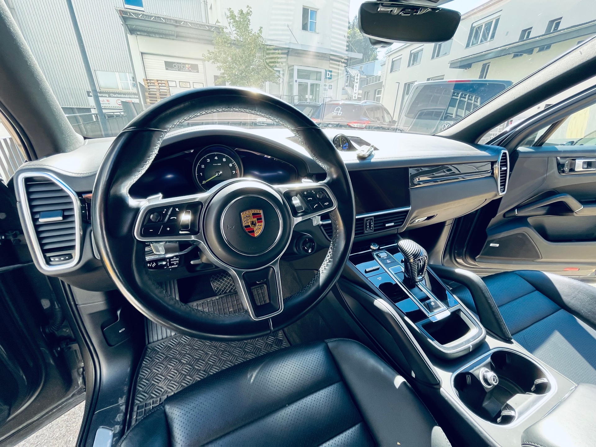 PORSCHE 3.0 V6 E-Hybrid-image-8