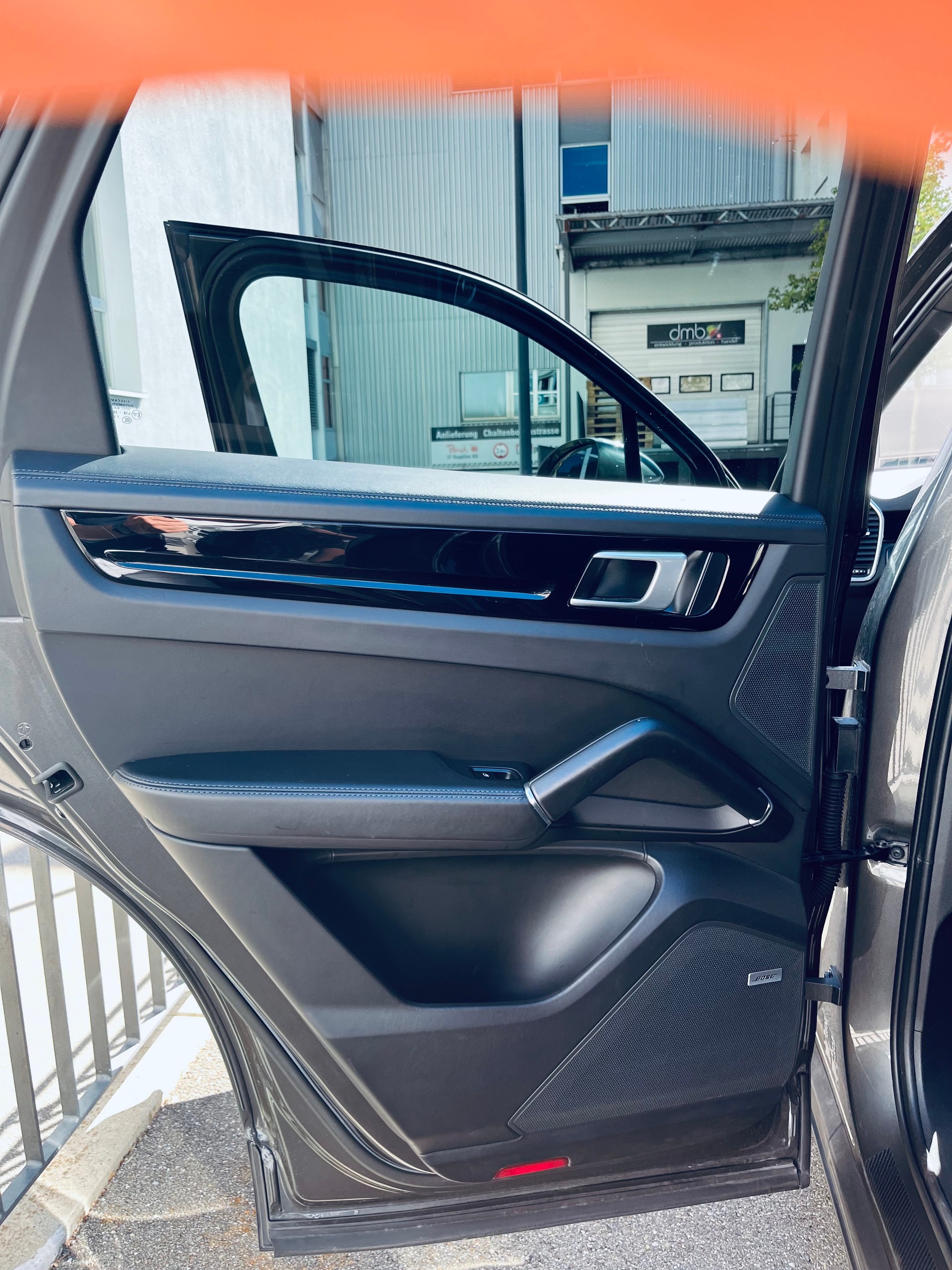 PORSCHE 3.0 V6 E-Hybrid-image-7