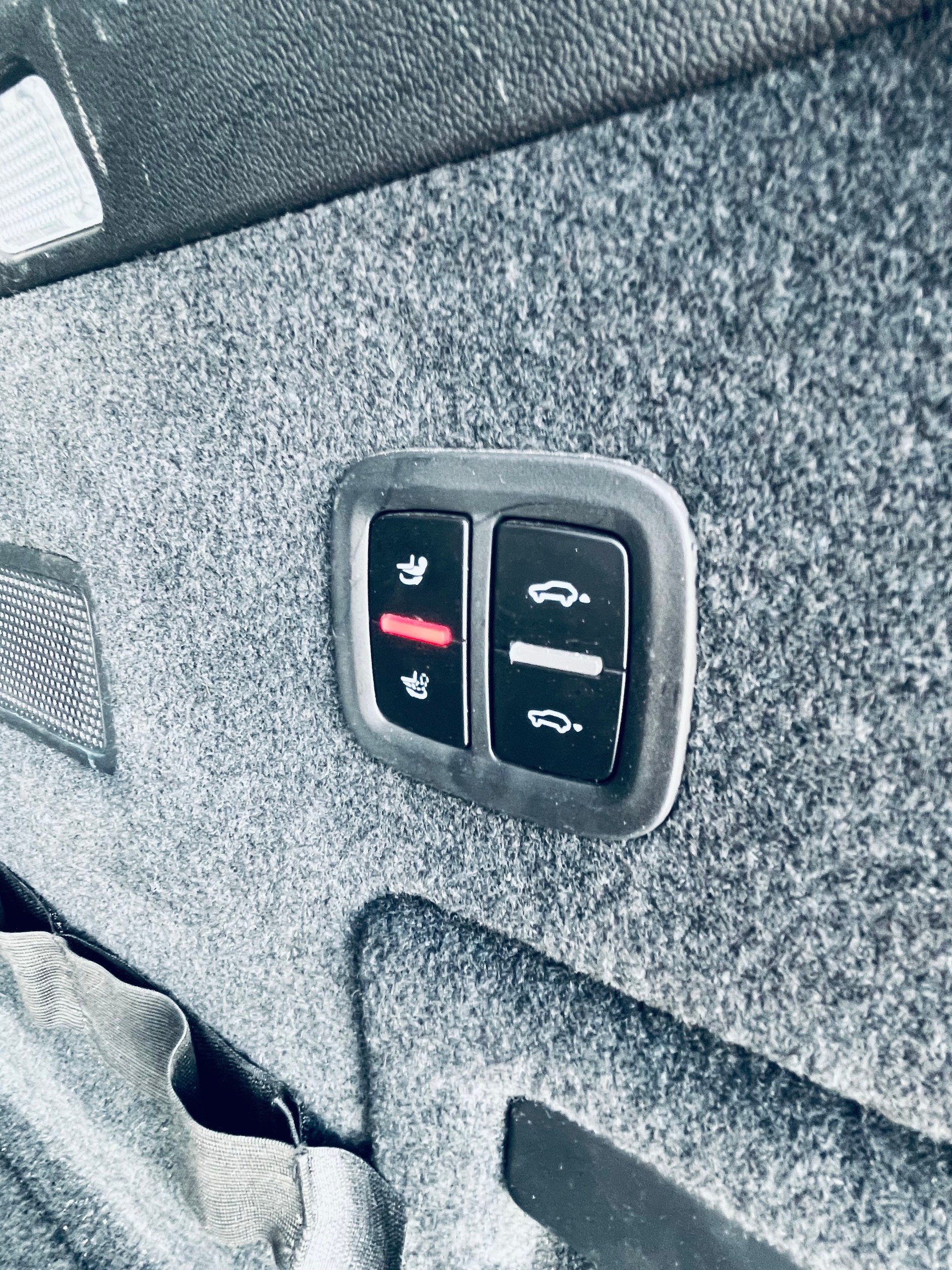 PORSCHE 3.0 V6 E-Hybrid-image-13