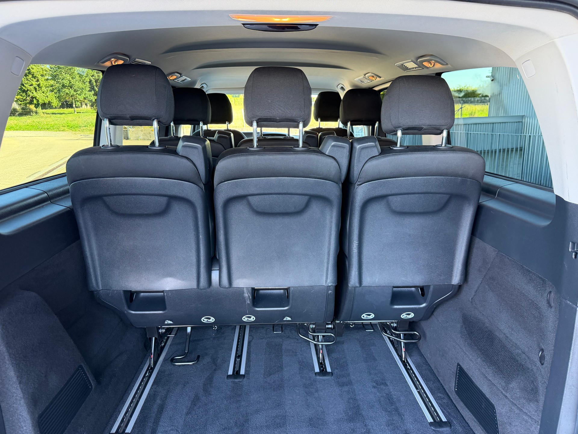 MERCEDES-BENZ Vito 116 CDI Lang Select Tourer 4Matic 9G-Tronic-image-12
