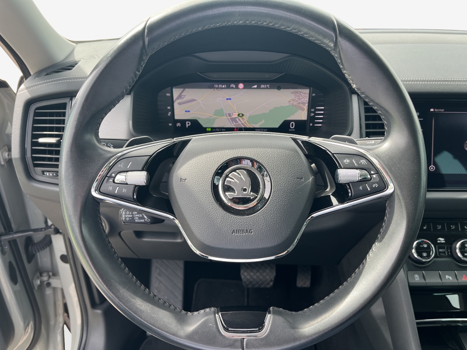 SKODA Kodiaq 2.0 TDI Clever DSG 4x4-image-9