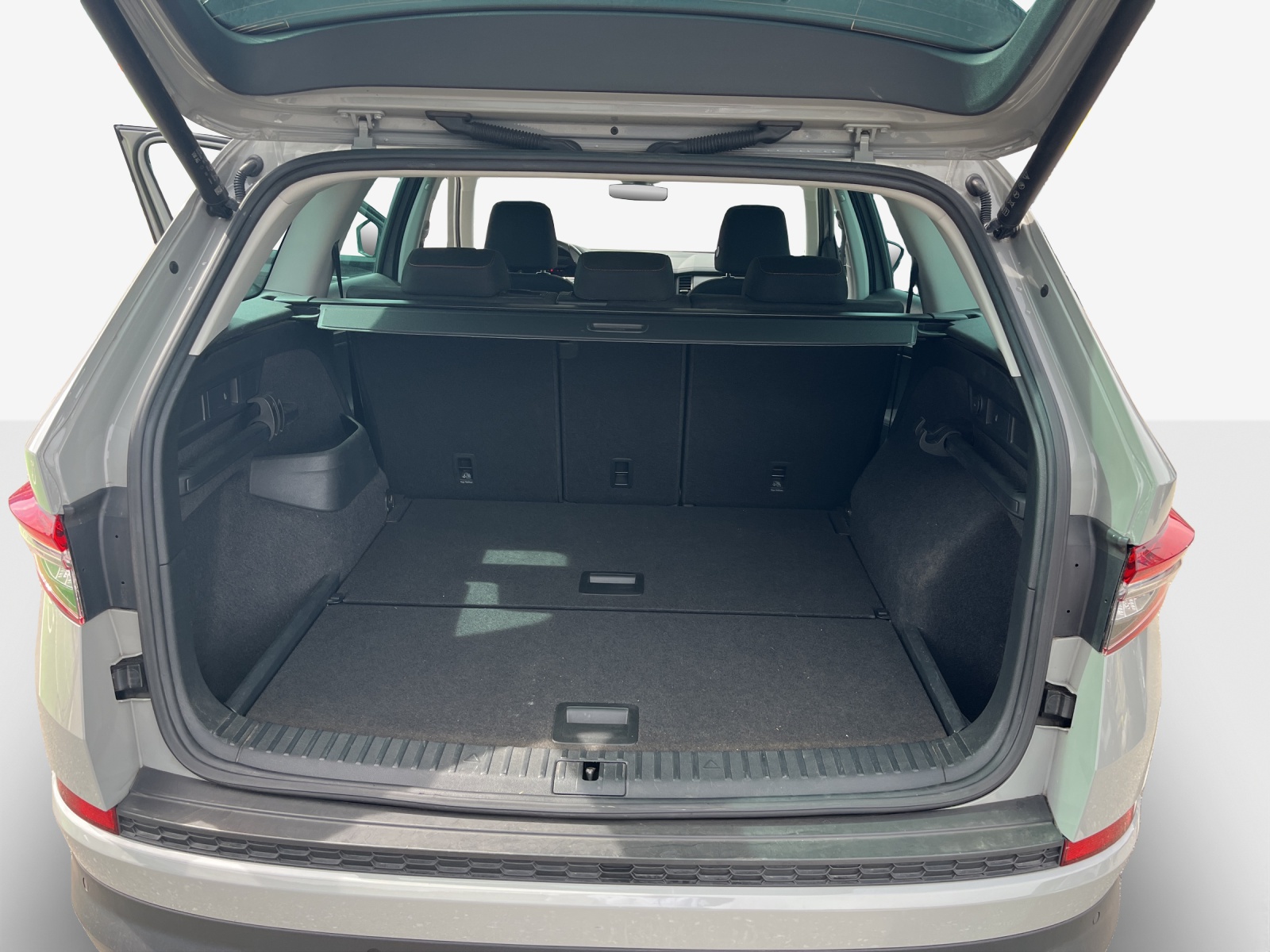 SKODA Kodiaq 2.0 TDI Clever DSG 4x4-image-12