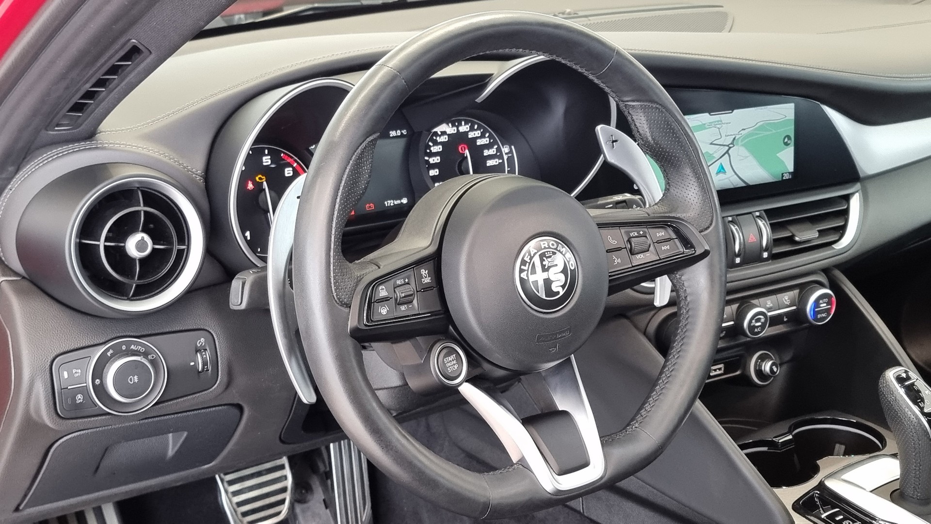 ALFA ROMEO Giulia 2.0 Q4 Veloce-image-9