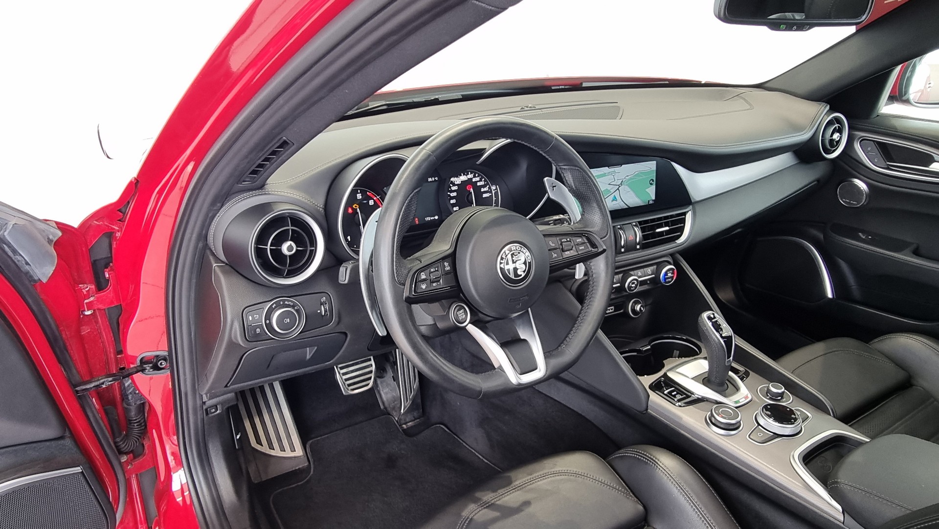 ALFA ROMEO Giulia 2.0 Q4 Veloce-image-21