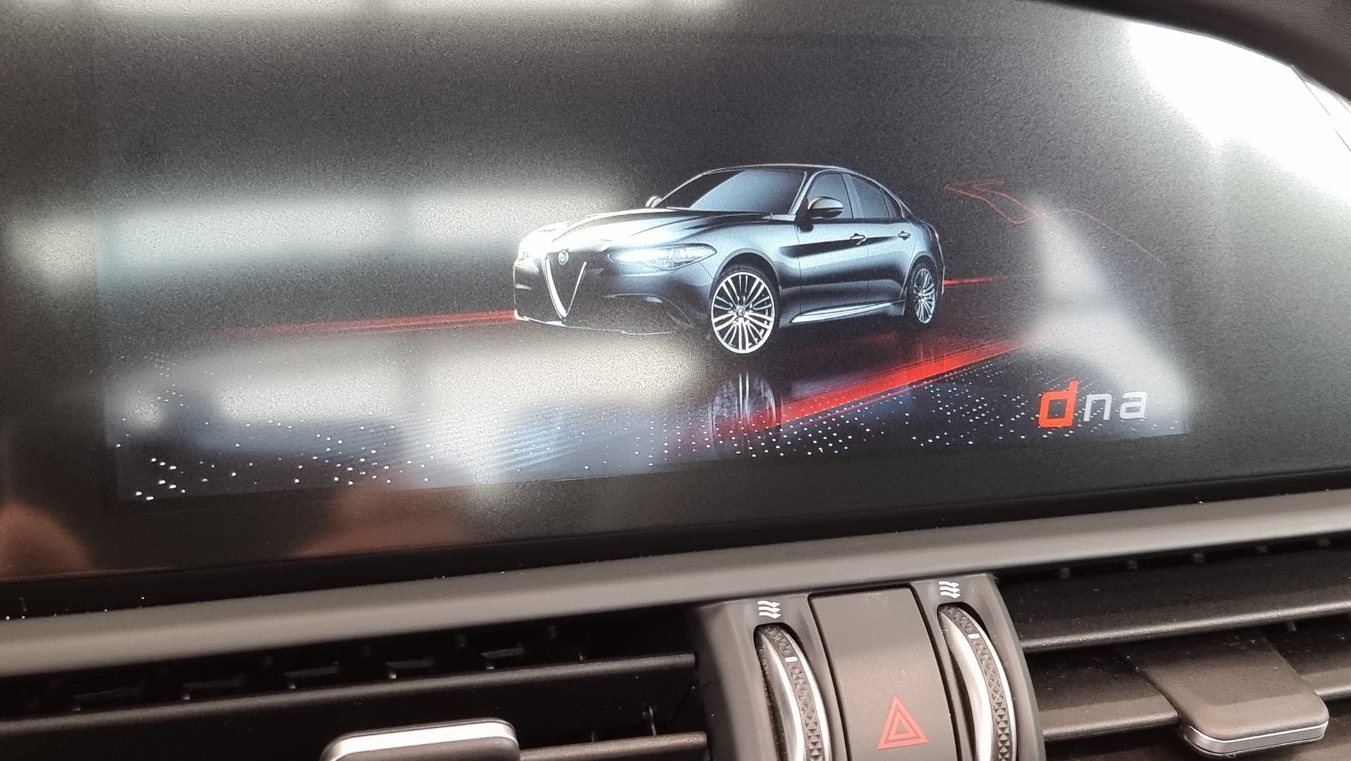 ALFA ROMEO Giulia 2.0 Q4 Veloce-image-16