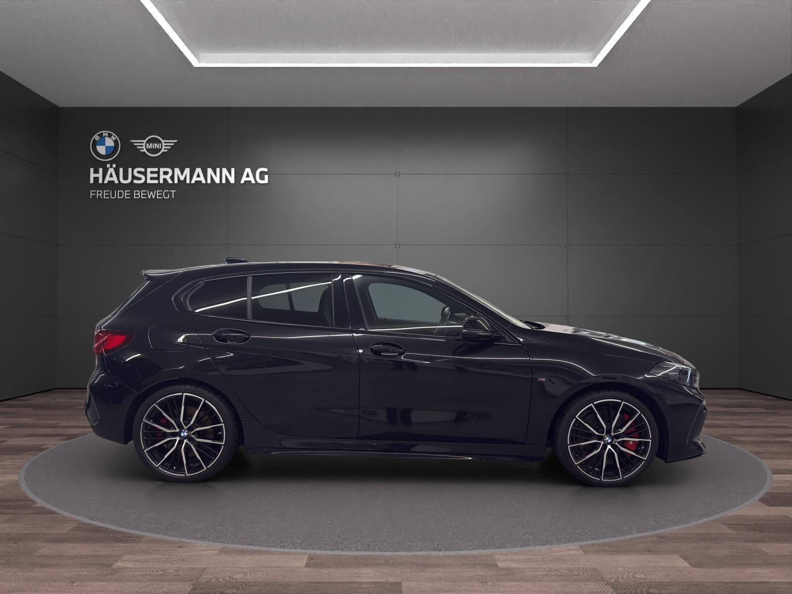 BMW M135i xDrive EDITION COLORVISION-image-3