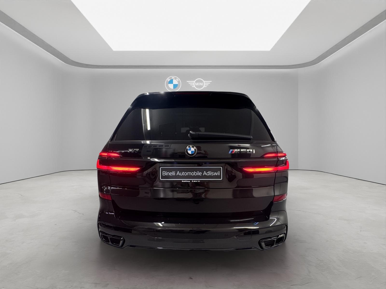 BMW X7 M60i-image-3