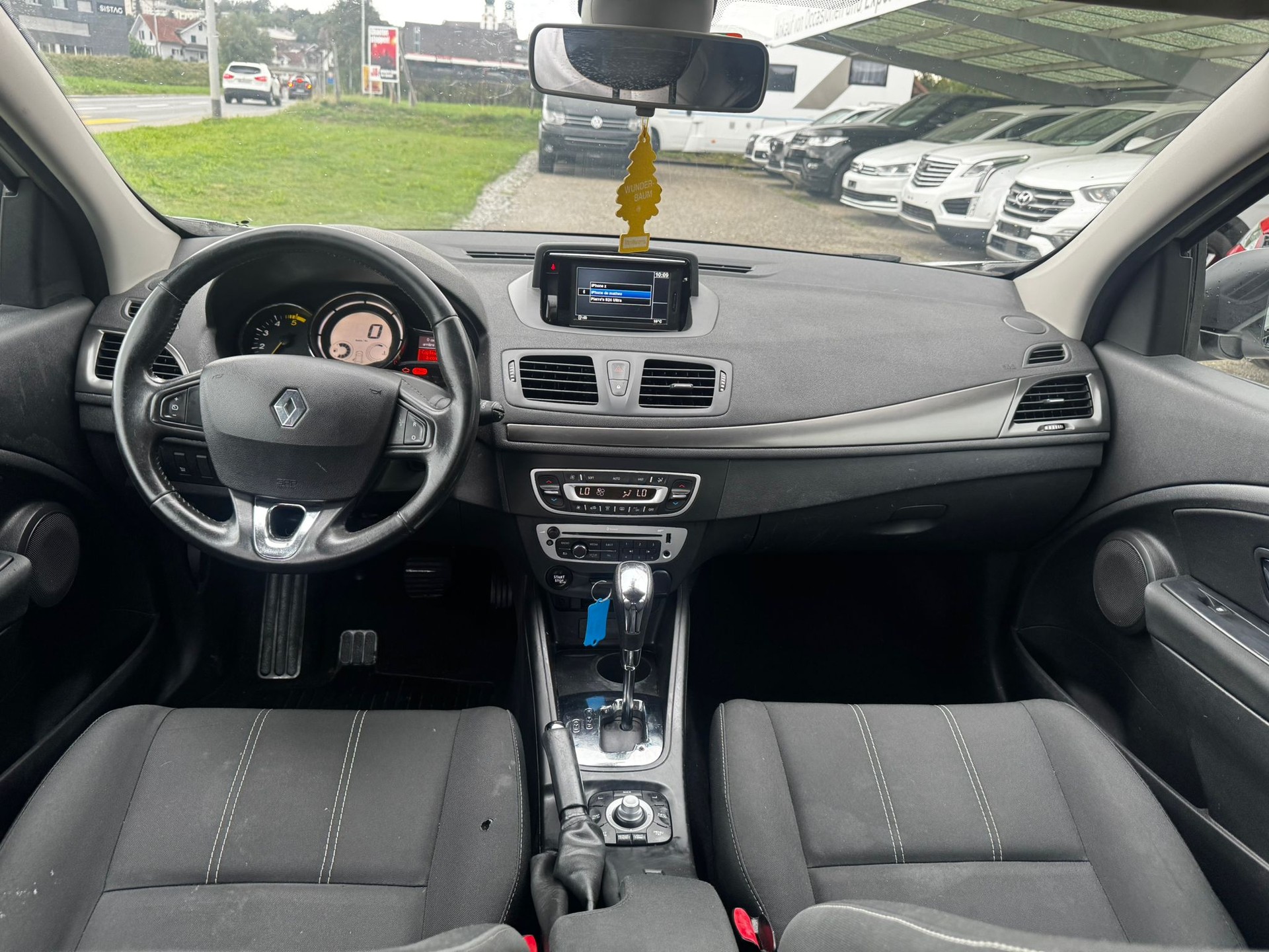 RENAULT Mégane Grandtour 1.5 dCi Expression EDC-image-8