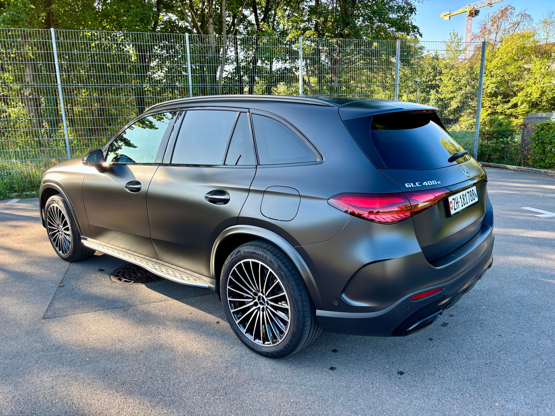 MERCEDES-BENZ GLC 400 e AMG Line 4matic-image-1