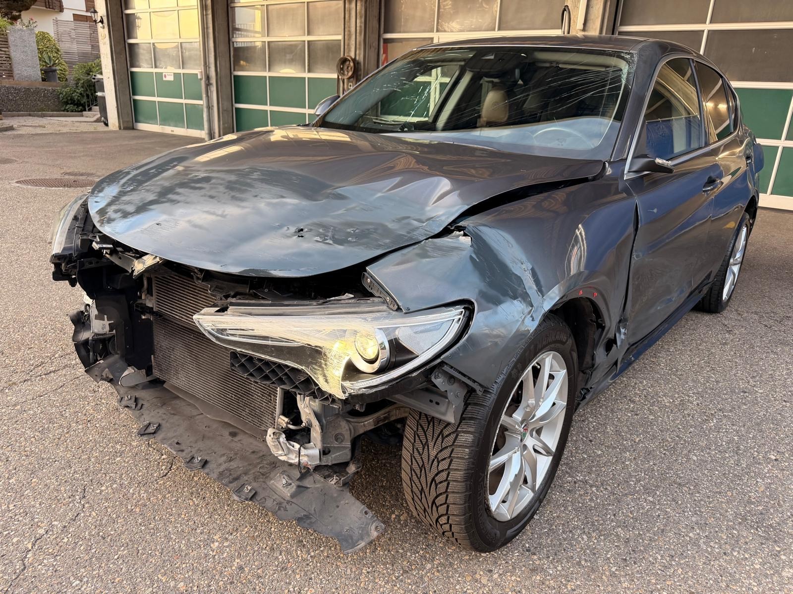 ALFA ROMEO Stelvio 2.0 TI Q4 Automatic-image-6