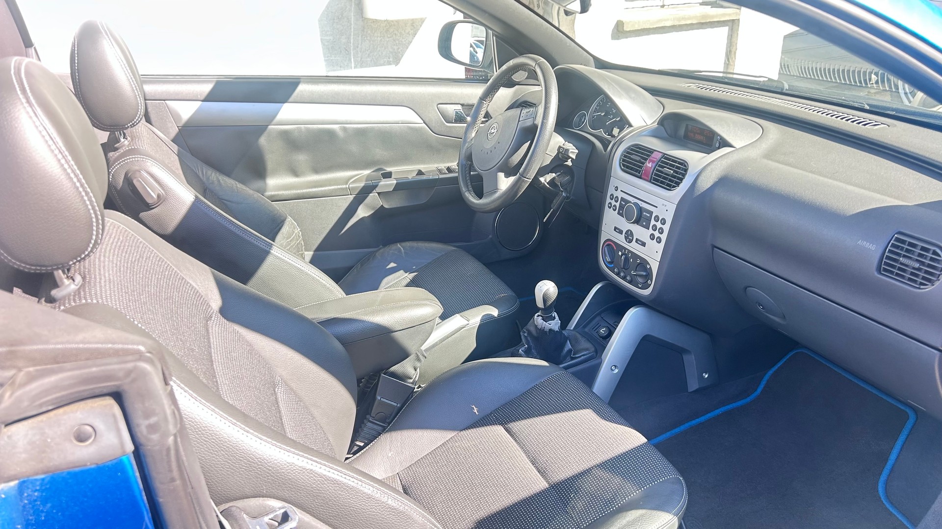 OPEL Tigra 1.8 Sport-image-6