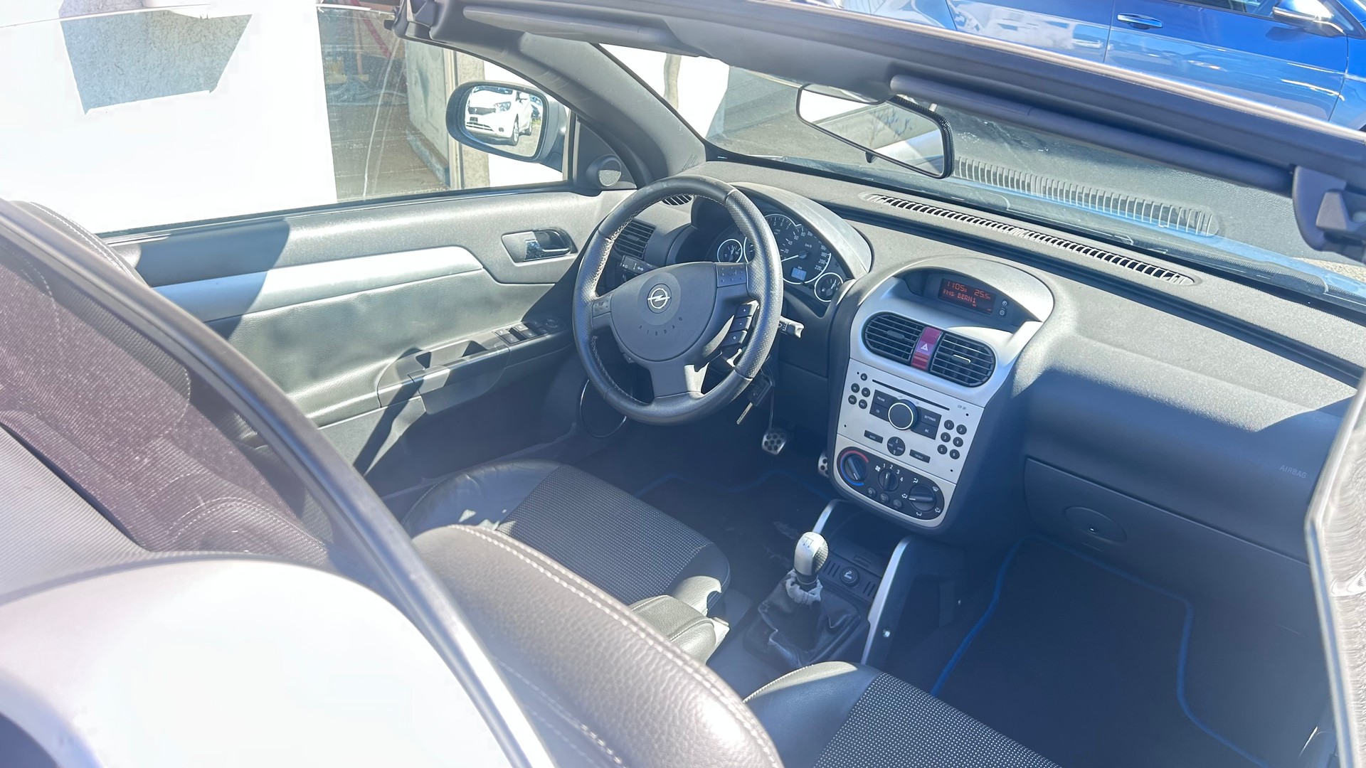 OPEL Tigra 1.8 Sport-image-5