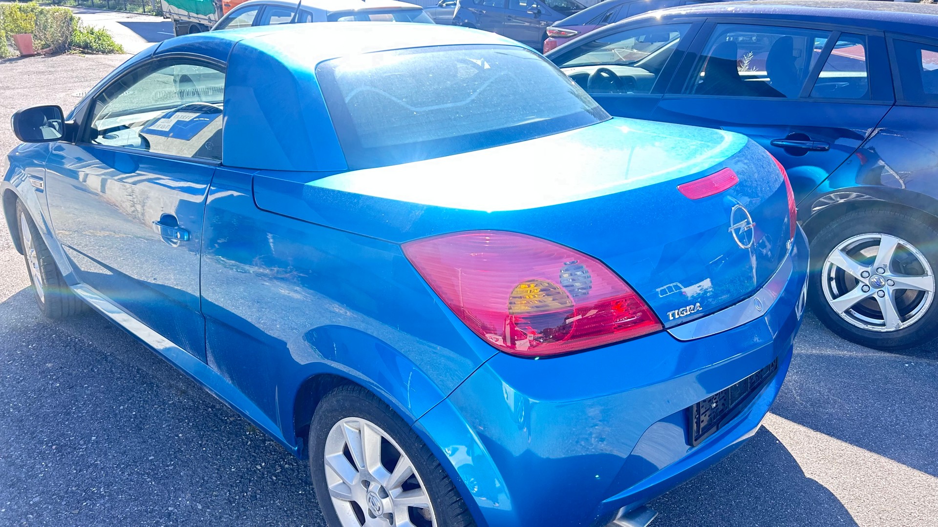 OPEL Tigra 1.8 Sport-image-13