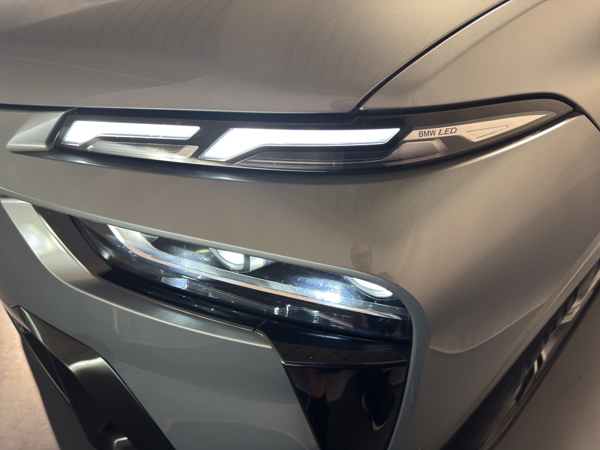 BMW X7 40i xDrive M Sport-image-6