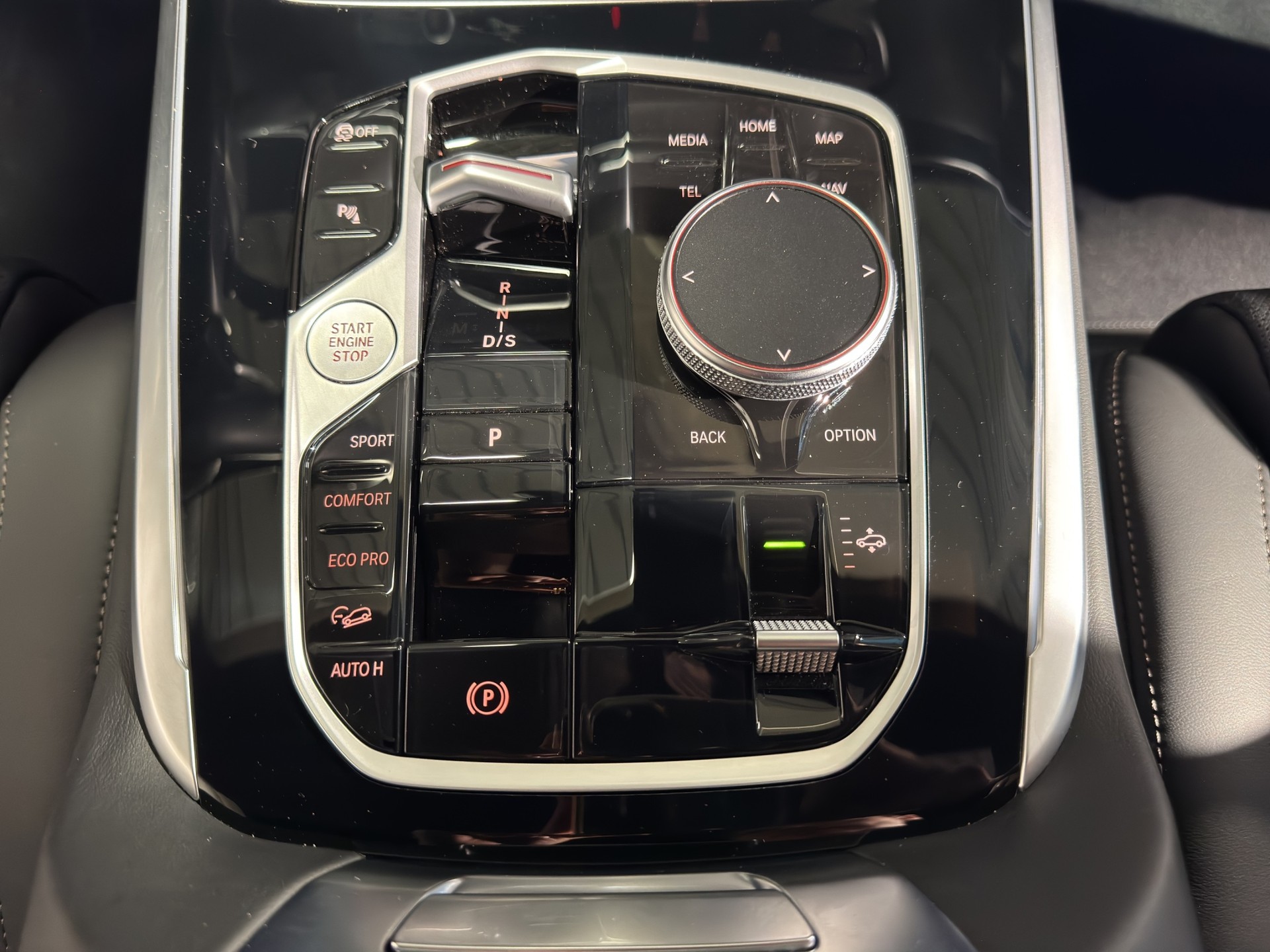 BMW X7 40i xDrive M Sport-image-11