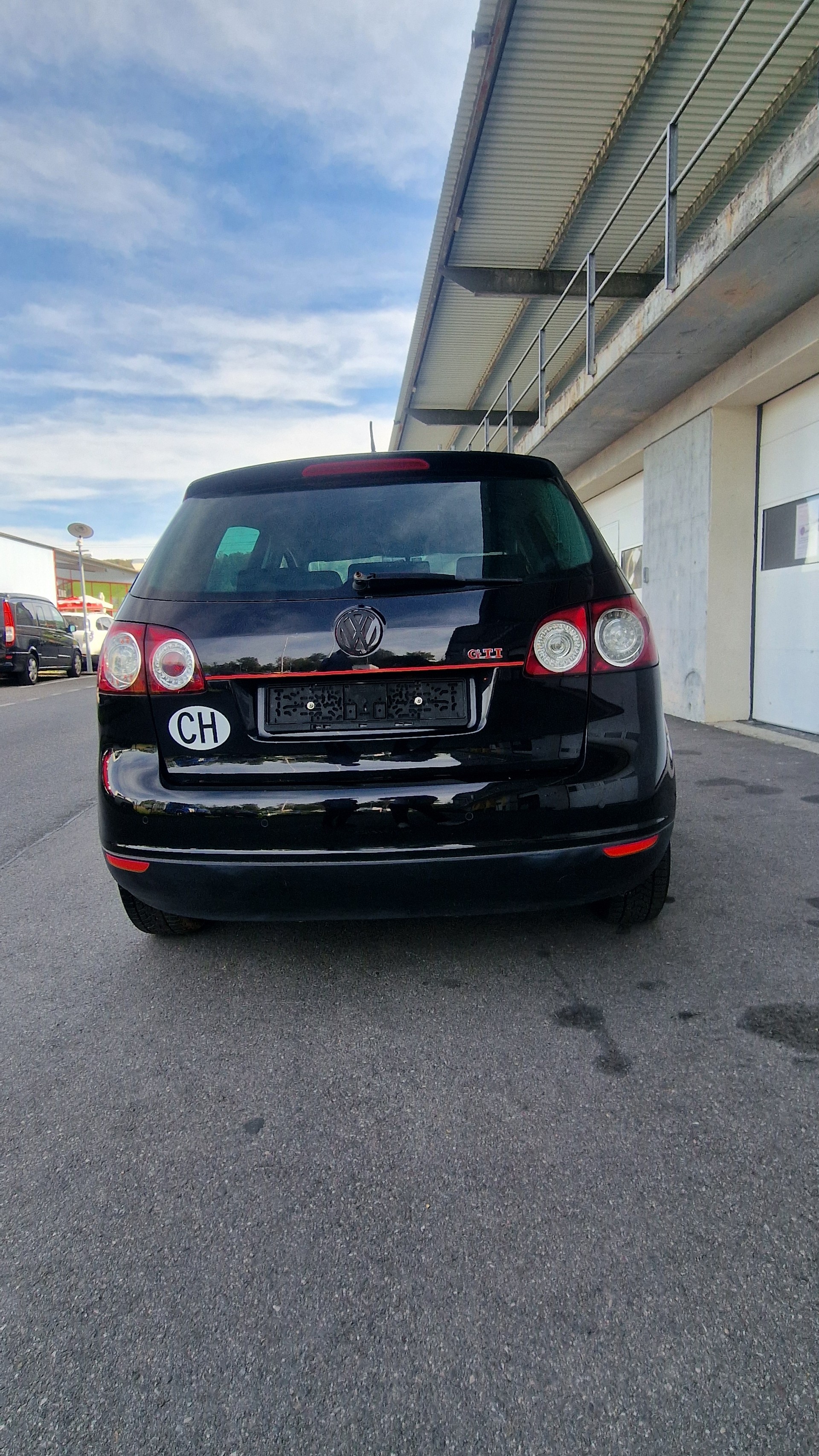 VW Golf Plus-image-5