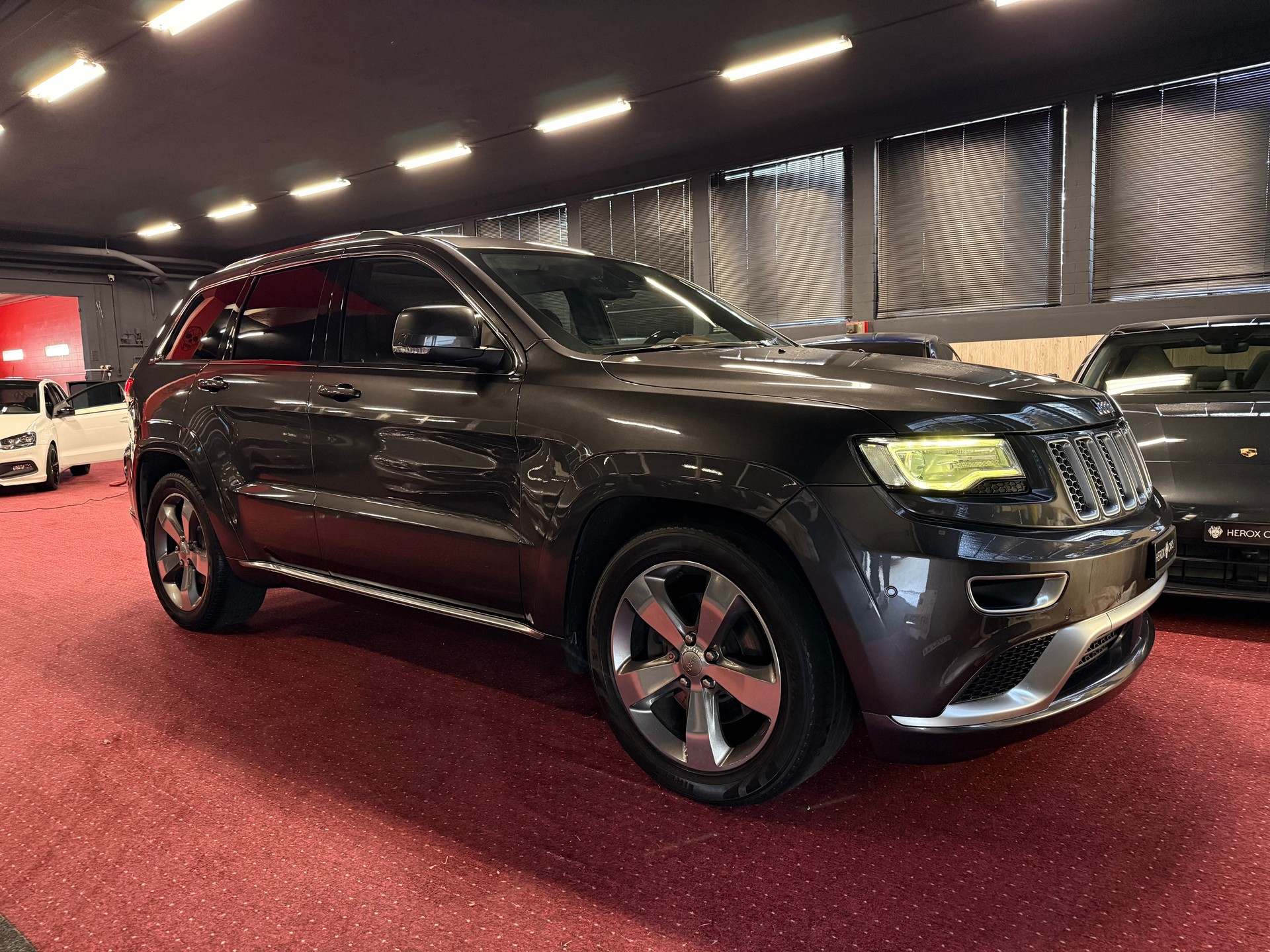 JEEP Grand Cherokee 3.0 CRD Summit / ** Frisch ab MFK & Service - Vollausstattung **-image-3