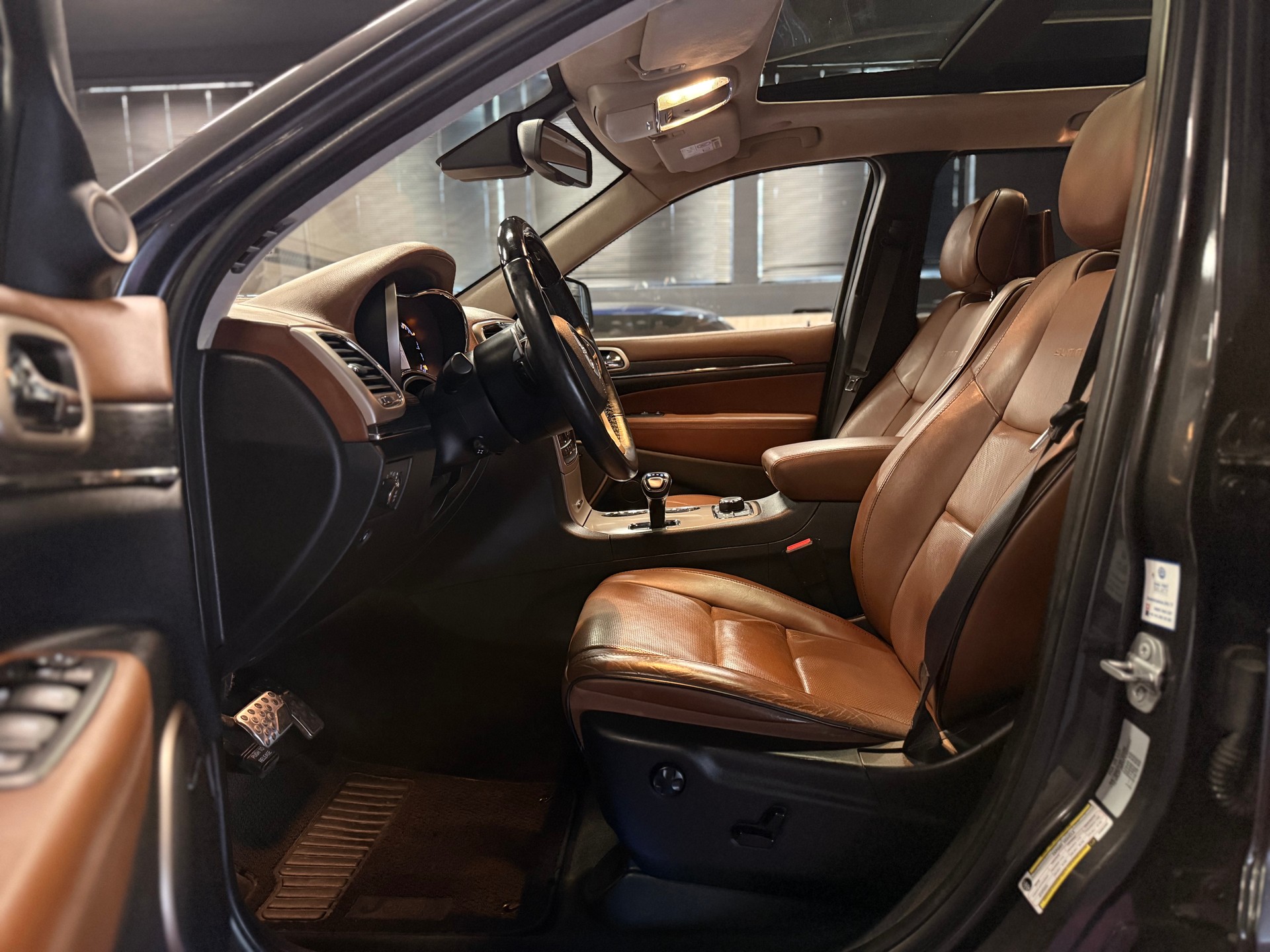 JEEP Grand Cherokee 3.0 CRD Summit / ** Frisch ab MFK & Service - Vollausstattung **-image-9