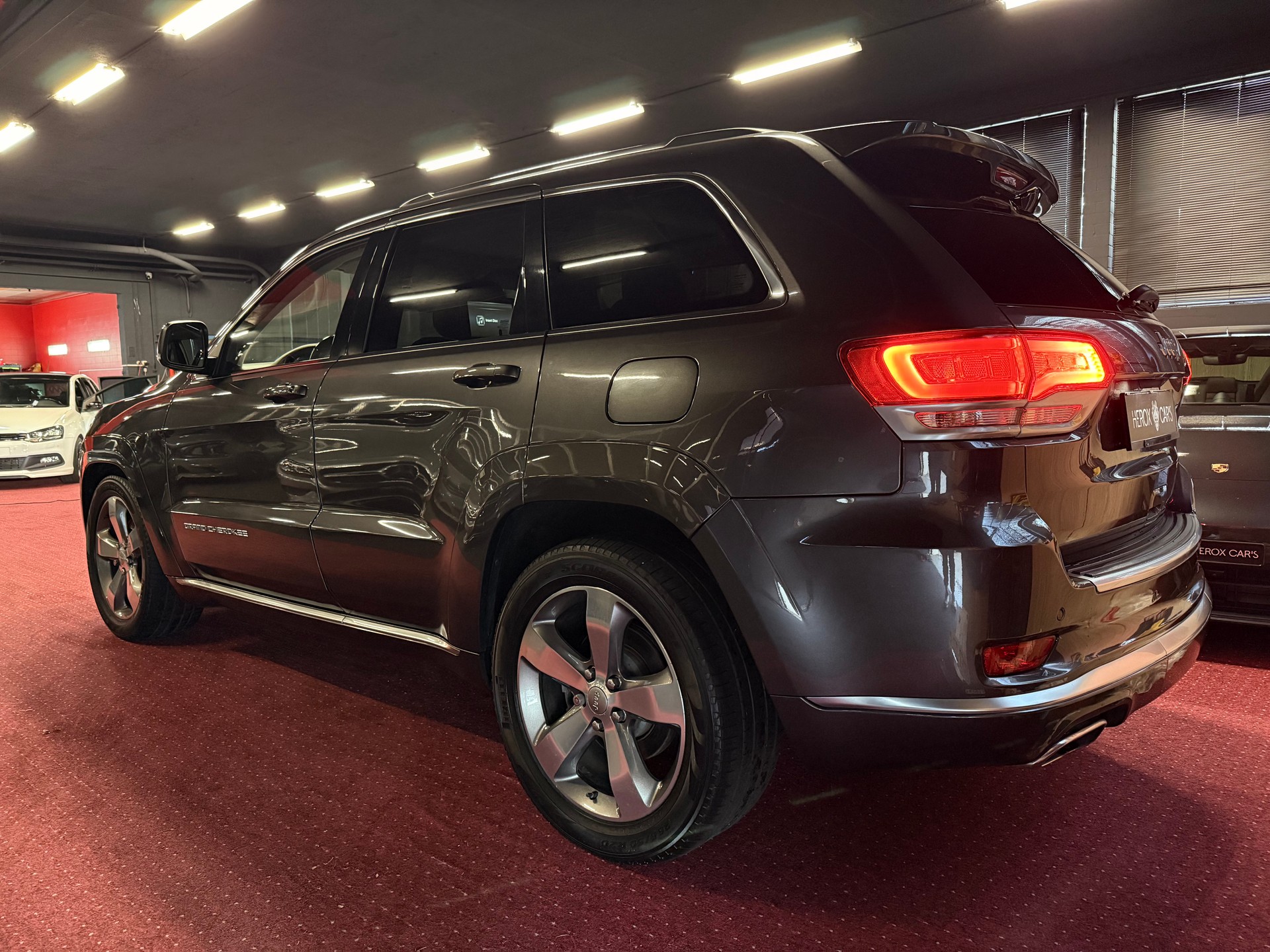 JEEP Grand Cherokee 3.0 CRD Summit / ** Frisch ab MFK & Service - Vollausstattung **-image-8