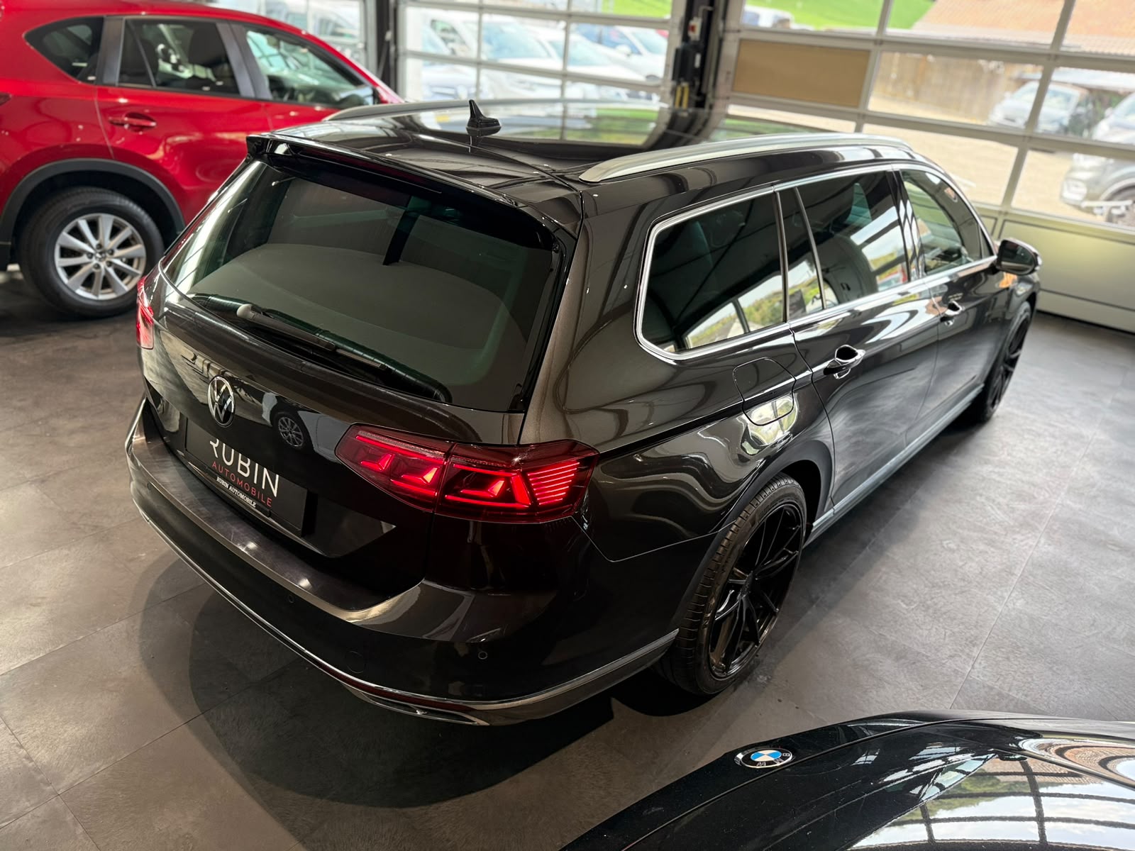 VW Passat 2.0 TDI BMT R-Line 4Motion DSG-image-1