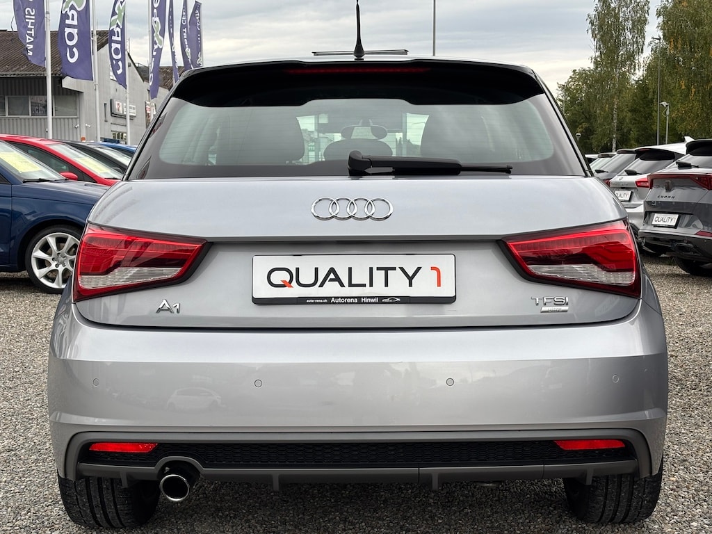 AUDI A1 Sportback 1.0 TFSI S-Line Sport S-tronic-image-4
