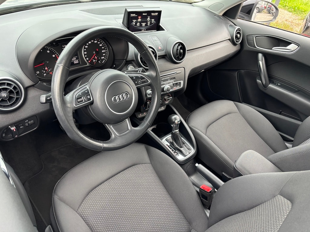 AUDI A1 Sportback 1.0 TFSI S-Line Sport S-tronic-image-8